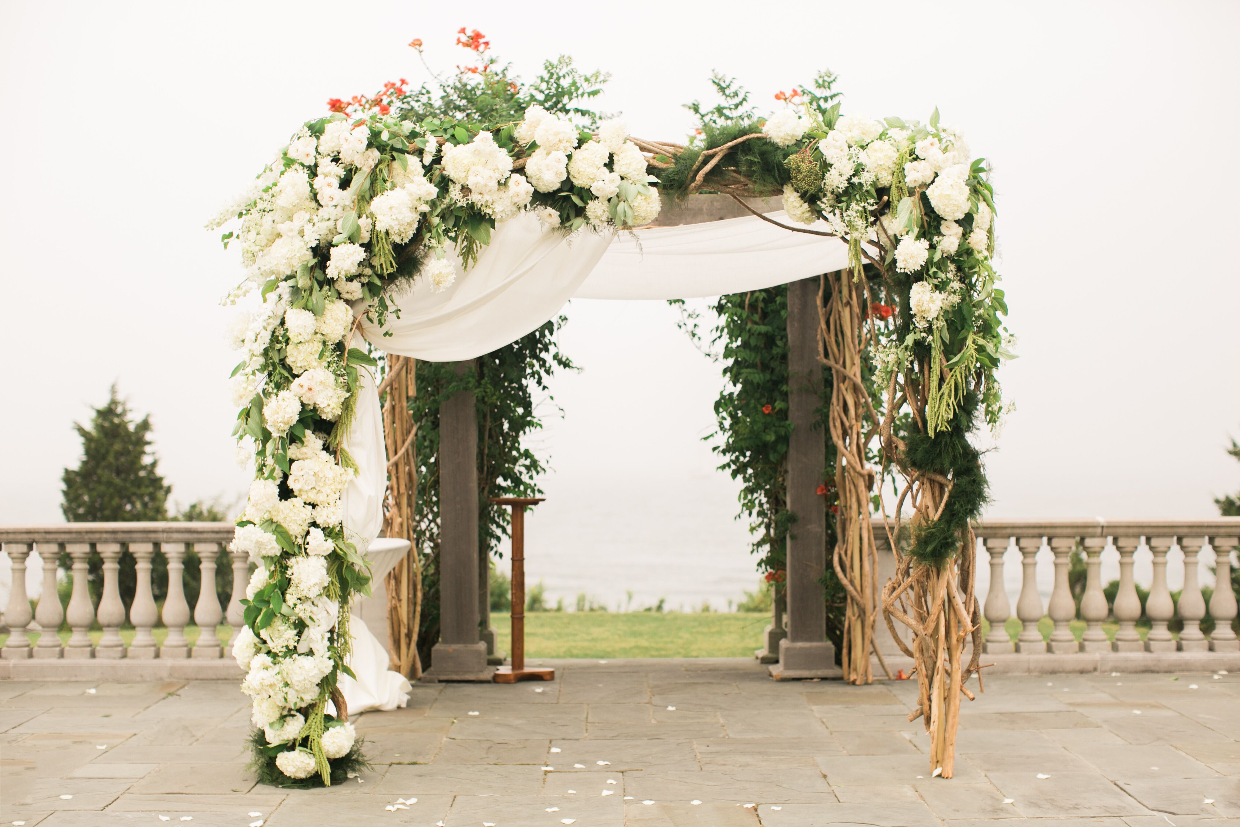 23 Creative Wedding Chuppah Ideas We Love