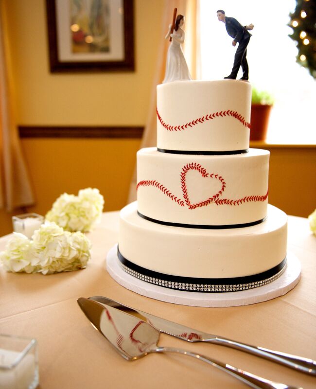 17 Of The Most Creative Baseball Wedding Ideas We Ve Ever Seen