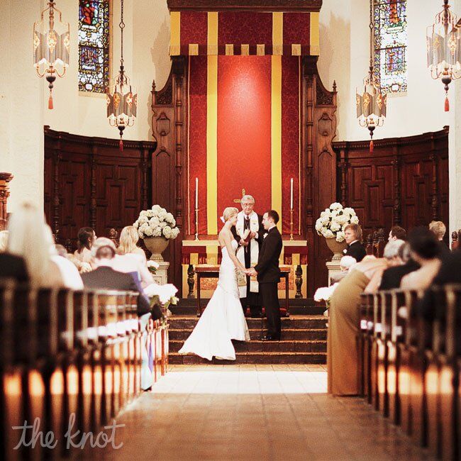 Chic Knowles Memorial Chapel Wedding - A Chair Affair, Inc.