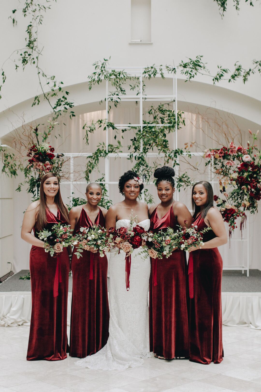 Bridesmaid bouquets clearance for burgundy dresses