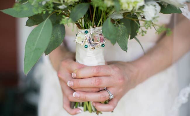 12-ways-to-honor-a-deceased-loved-one-at-your-wedding