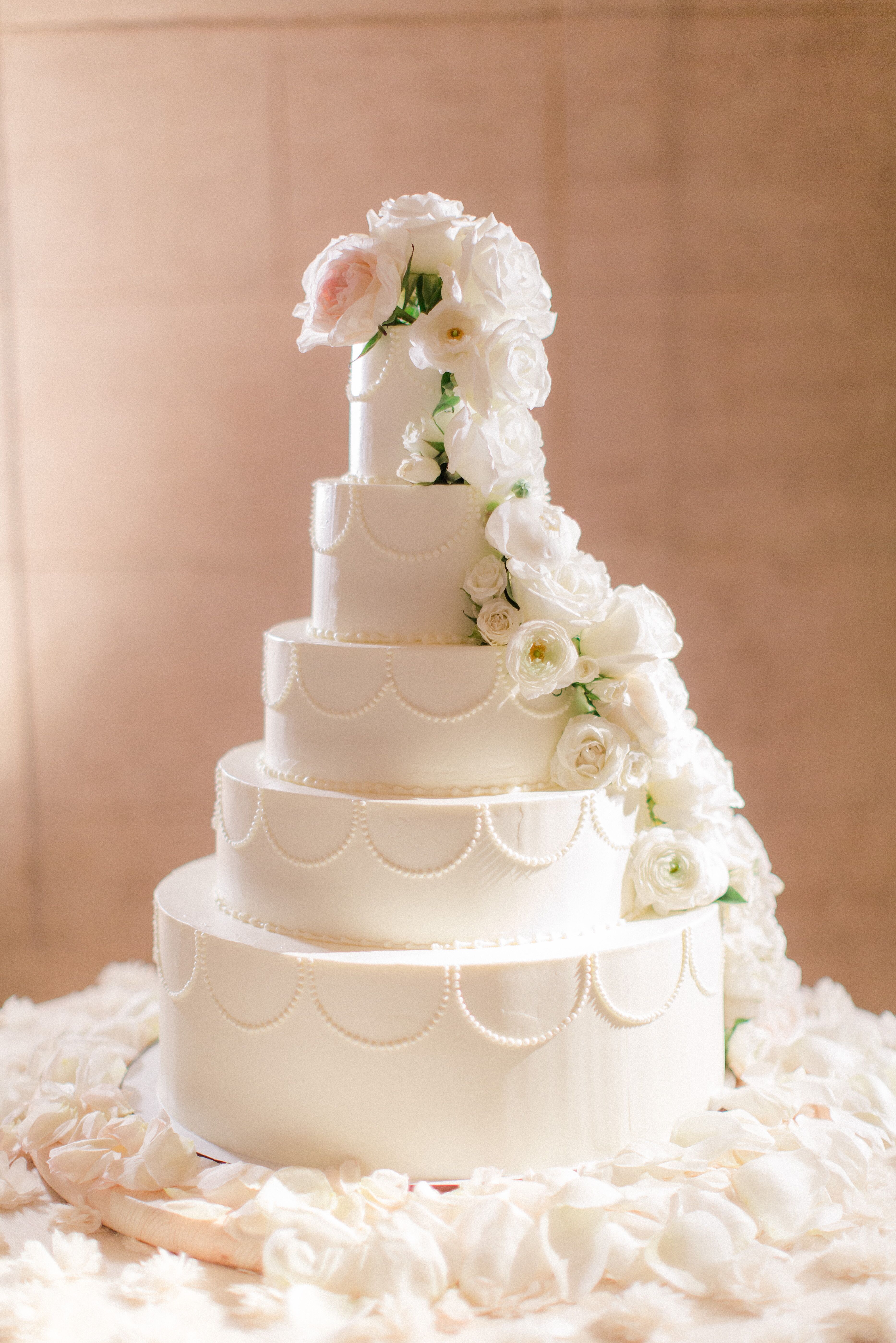 Elegant Pearl and Rose Wedding Cake