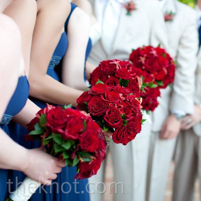 red bridesmaid bouquets