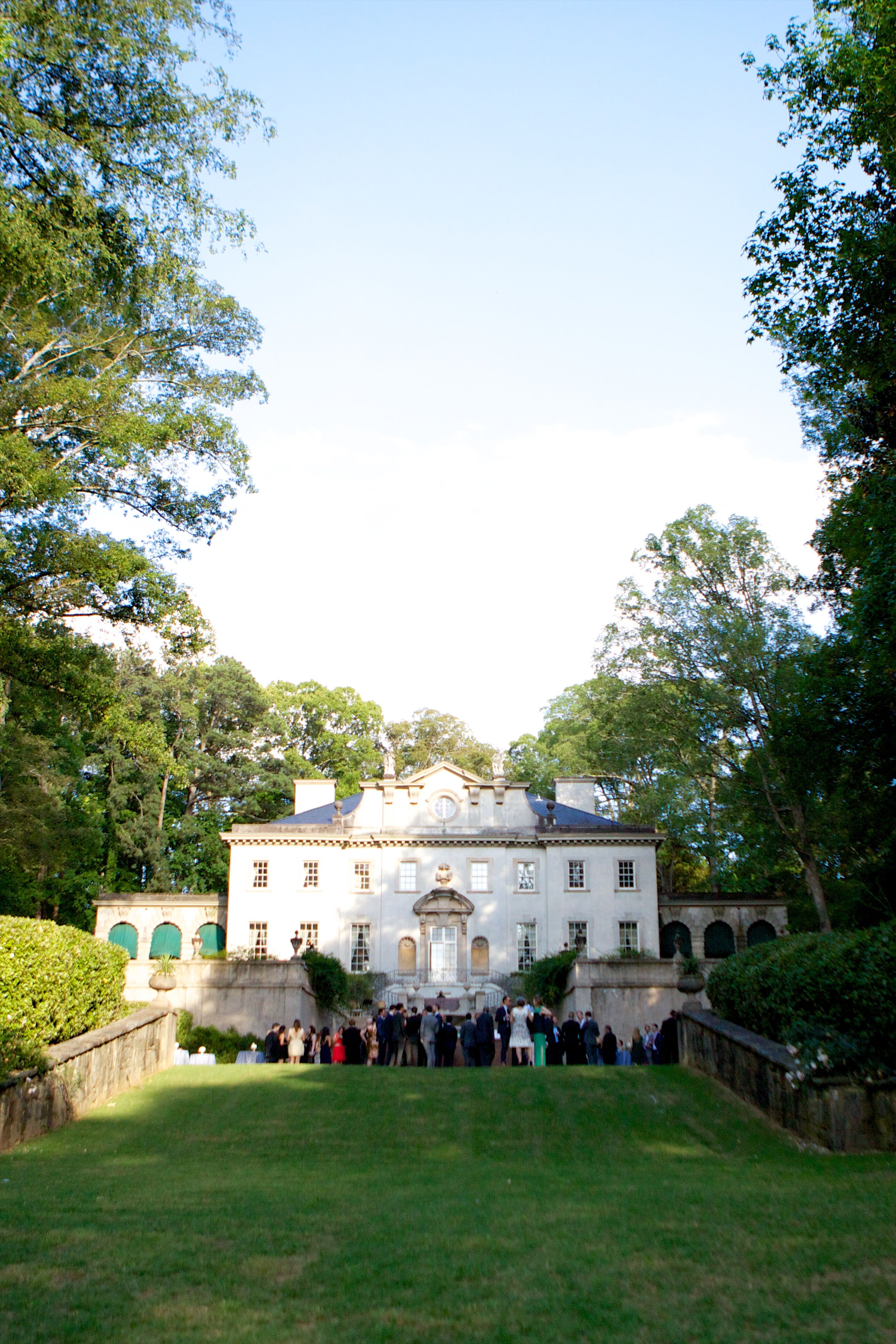 Swan House Mansion Lawn Cocktail Hour