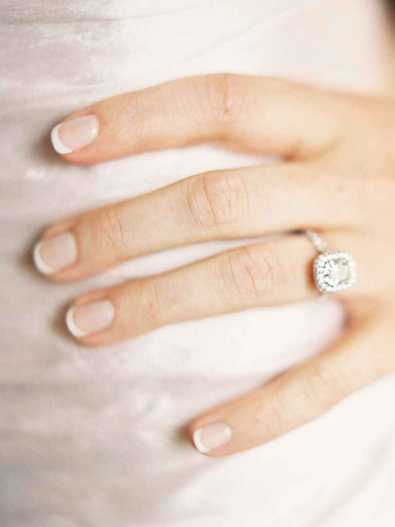 10 Modern French Manicure Ideas for Your Wedding Day