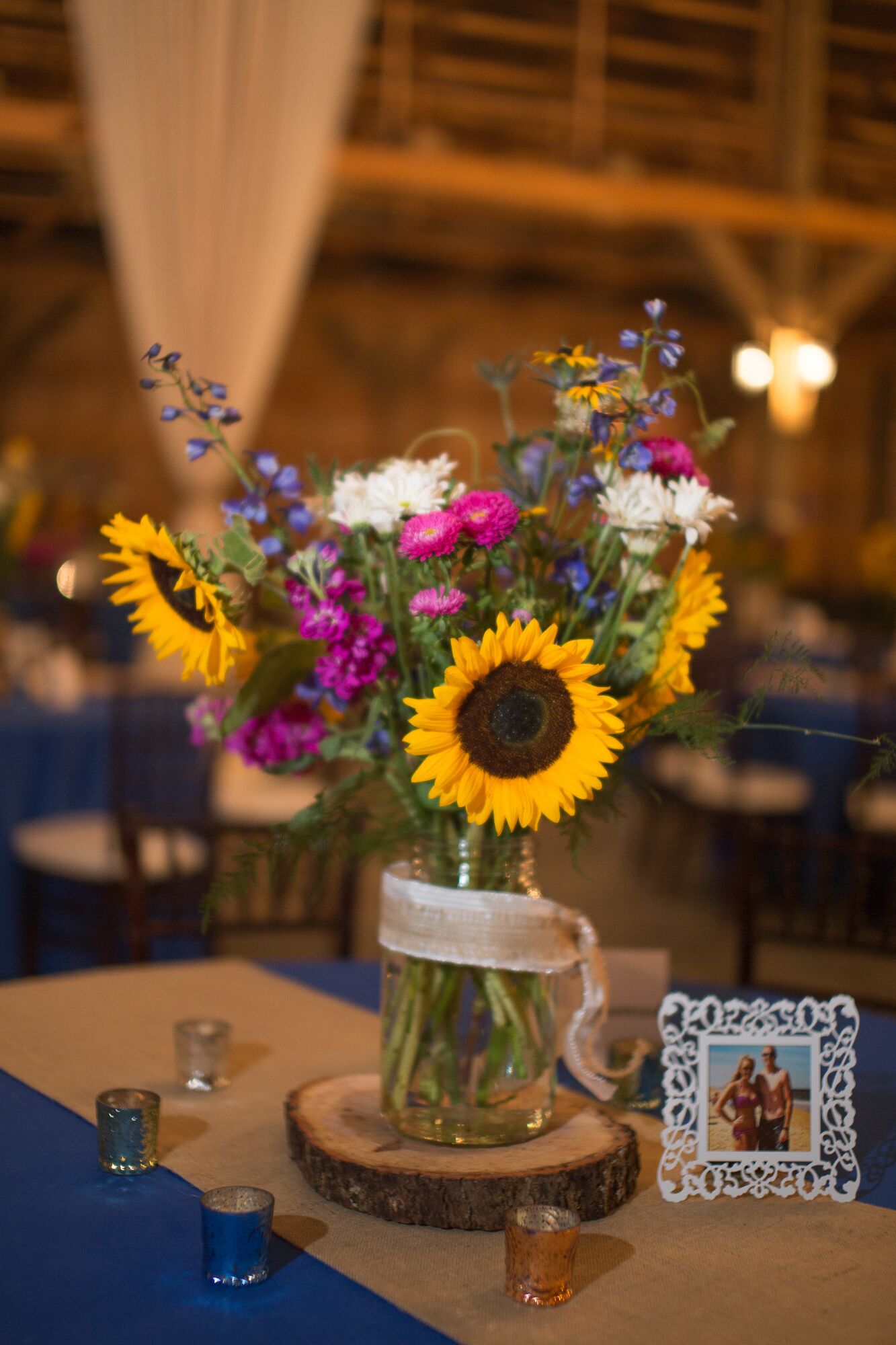 Sunflower deals centerpieces wedding