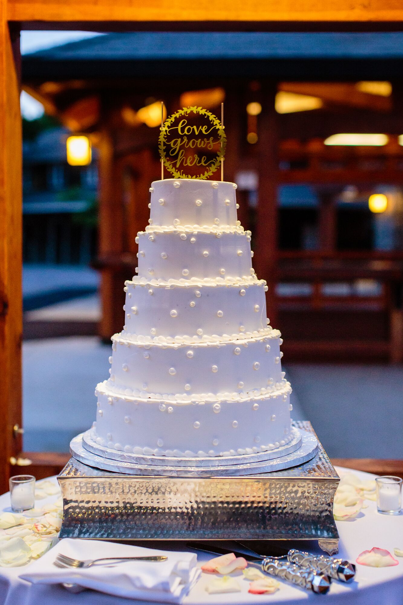 FiveTier, White Wedding Cake