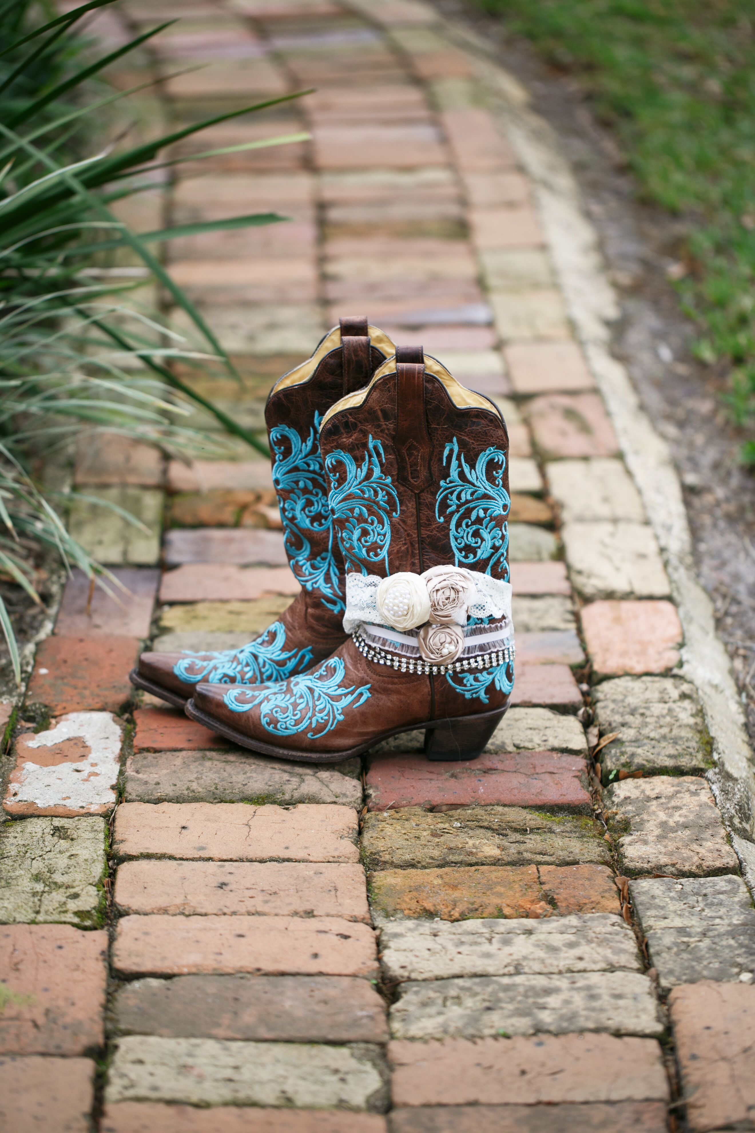 Teal cowboy outlet boots