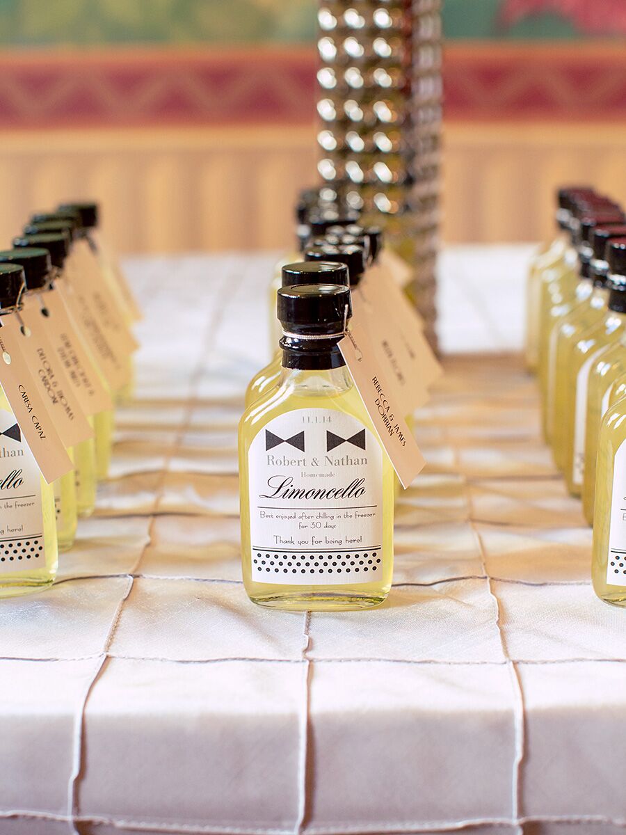 20 DIY Wedding  Favors  for Any Budget