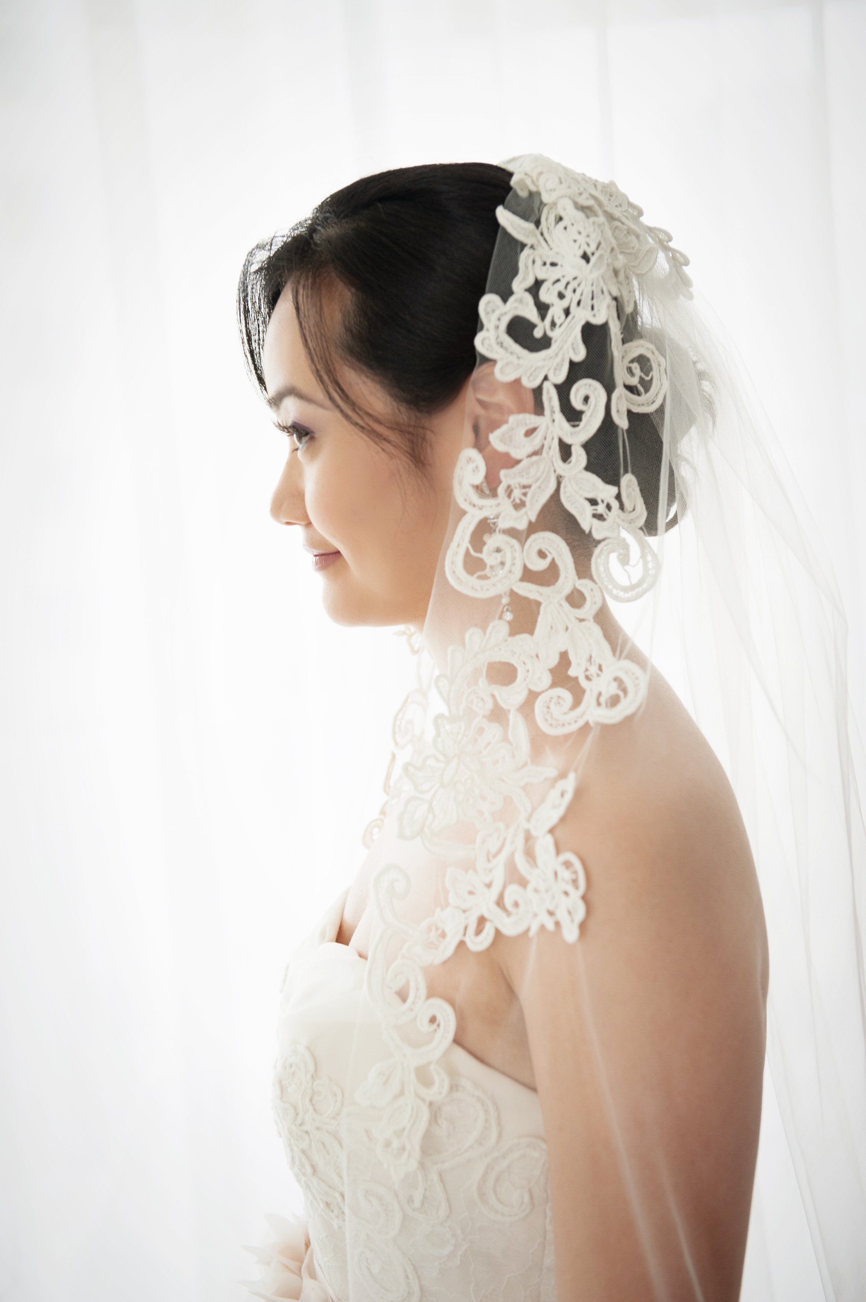 lace lined veil