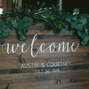 Rustic Yet Elegant Tablescape