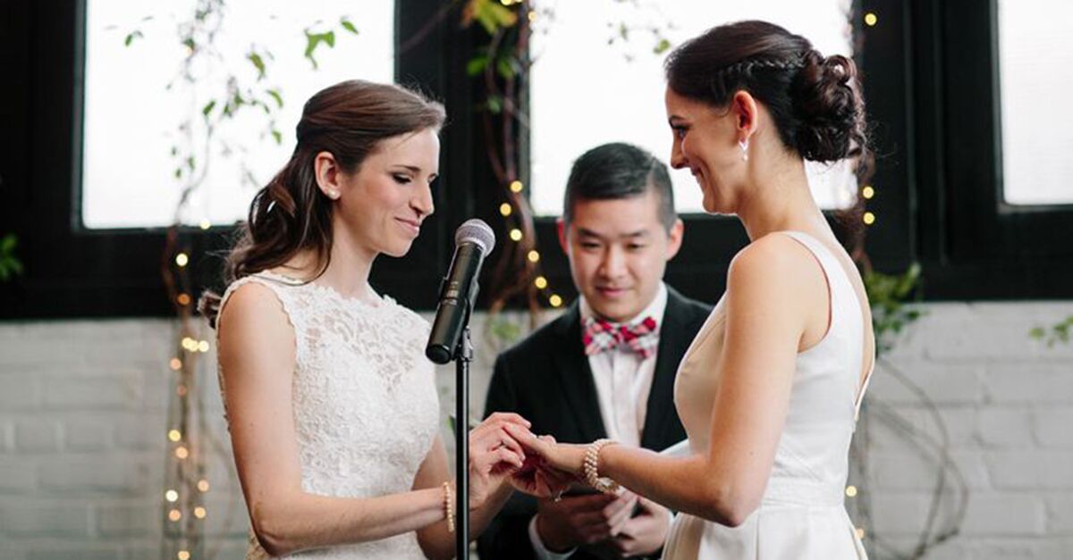 How To Officiate A Wedding Everything You Need To Know 0708