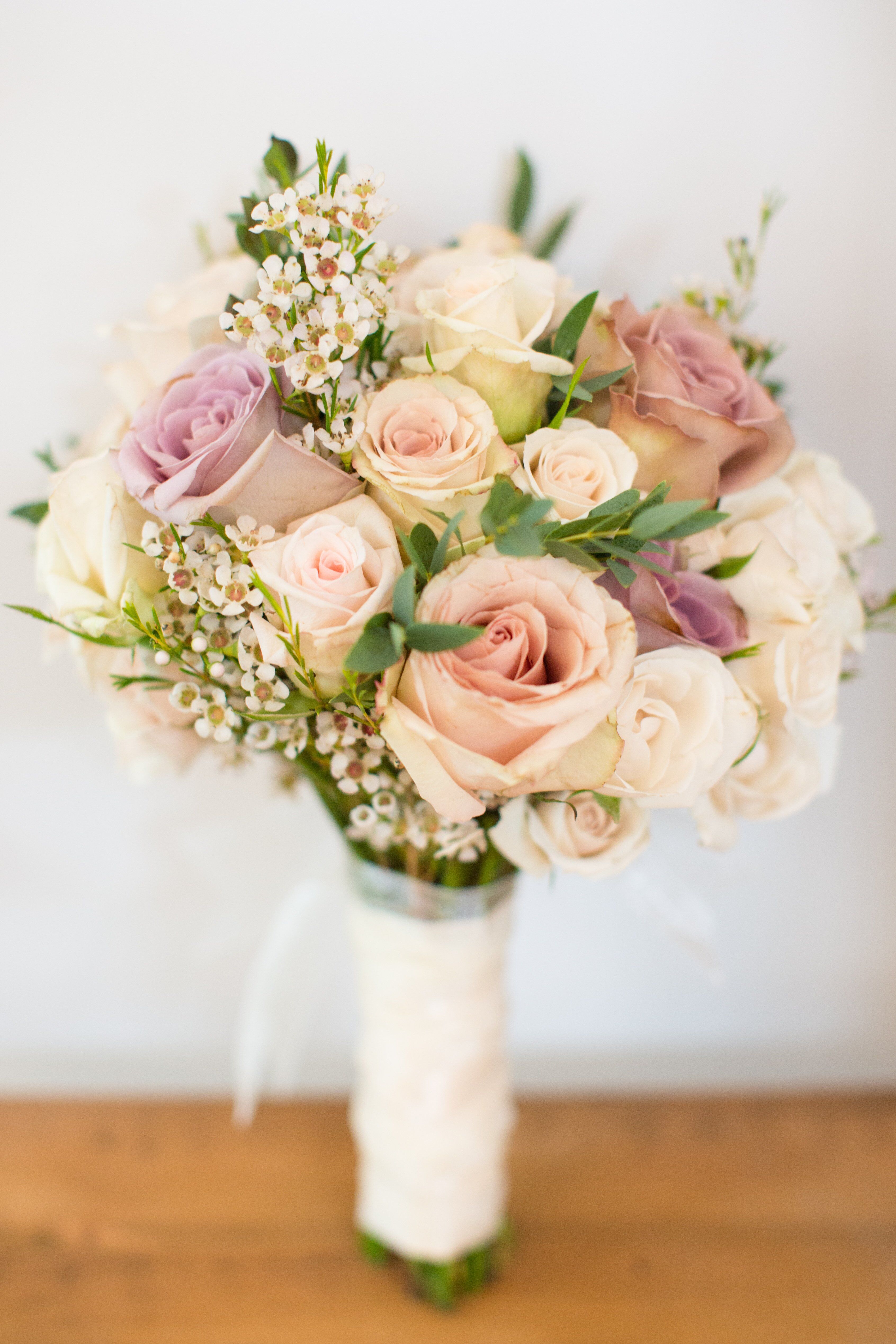 Classic Bridal Bouquet 0429