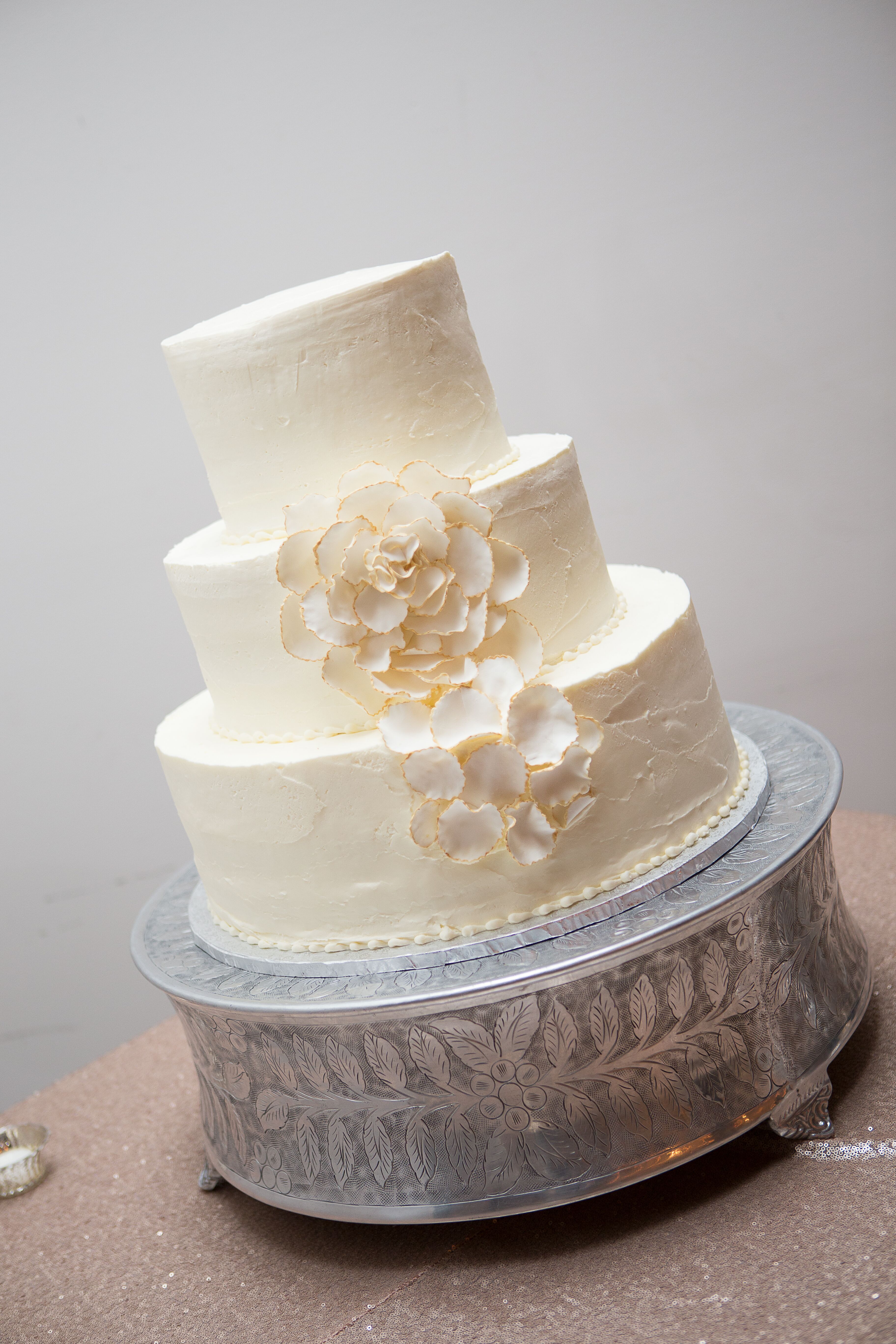 Gold-Dipped Peony Cake Flowers