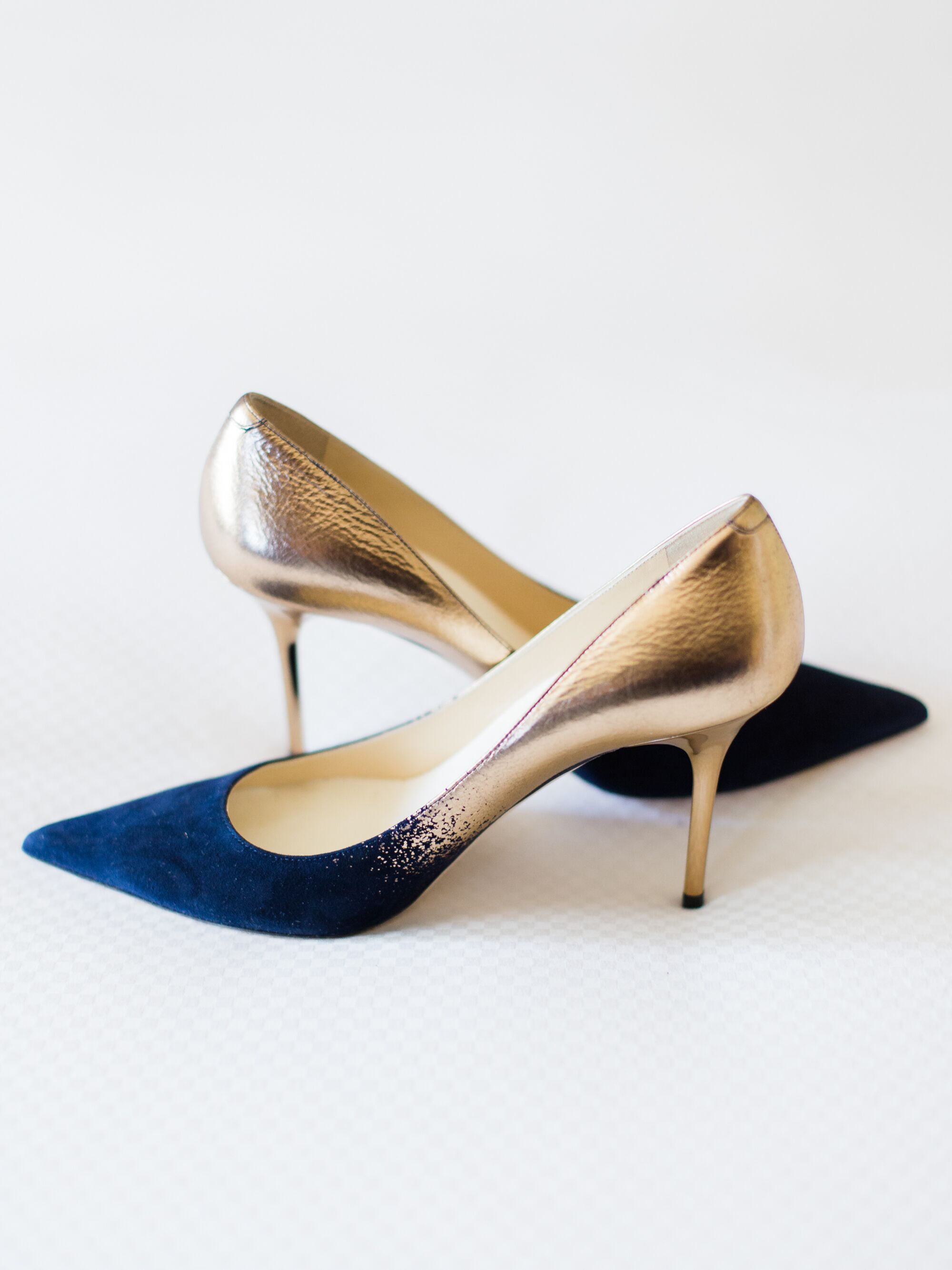 Navy dress hot sale gold heels