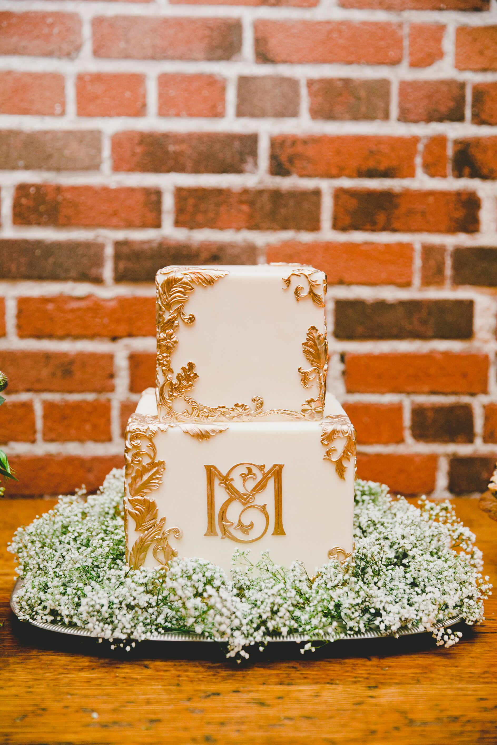 Gold Leaf Cake  Gold leaf cakes, Gold wedding cake, Wedding cakes