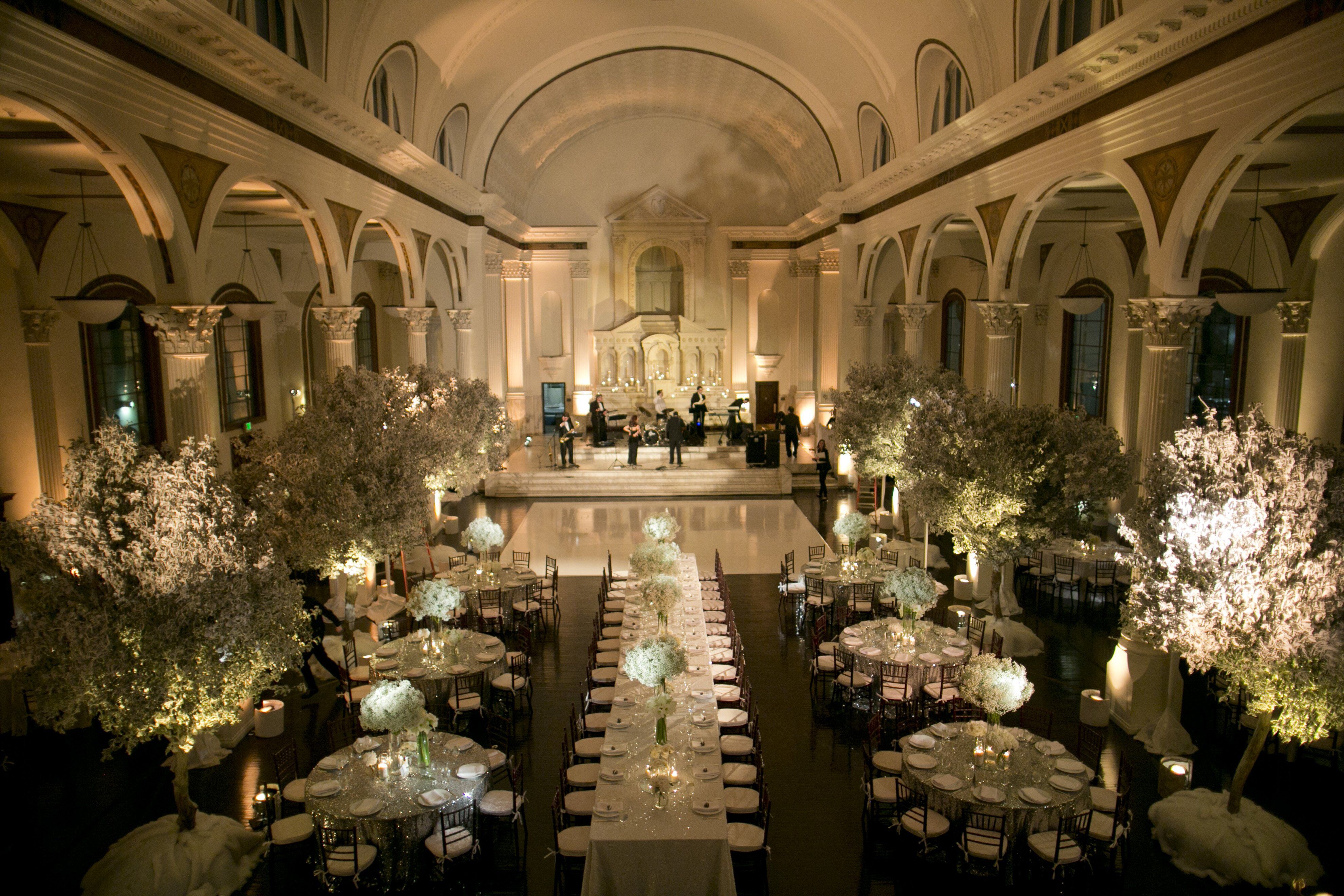 Streamlining the Wedding Weekend: Expert Advice on Guest Logistics