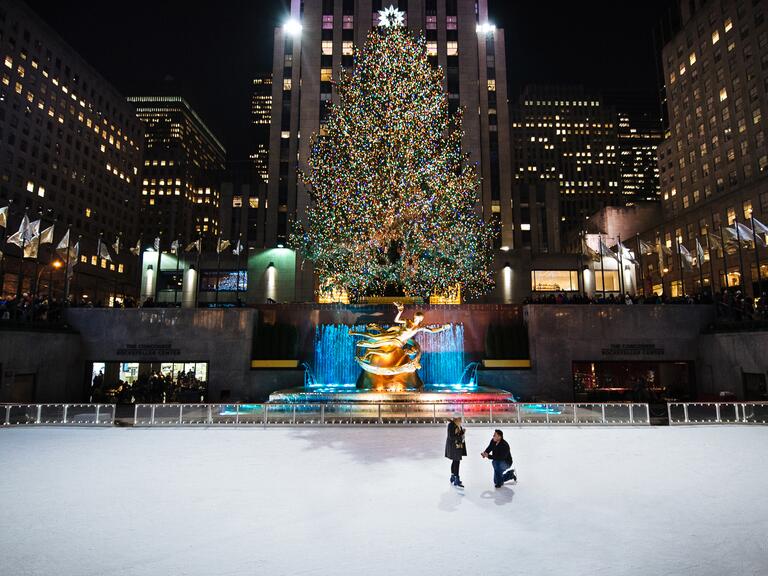 Holiday proposal at Rockefeller Center in New York City