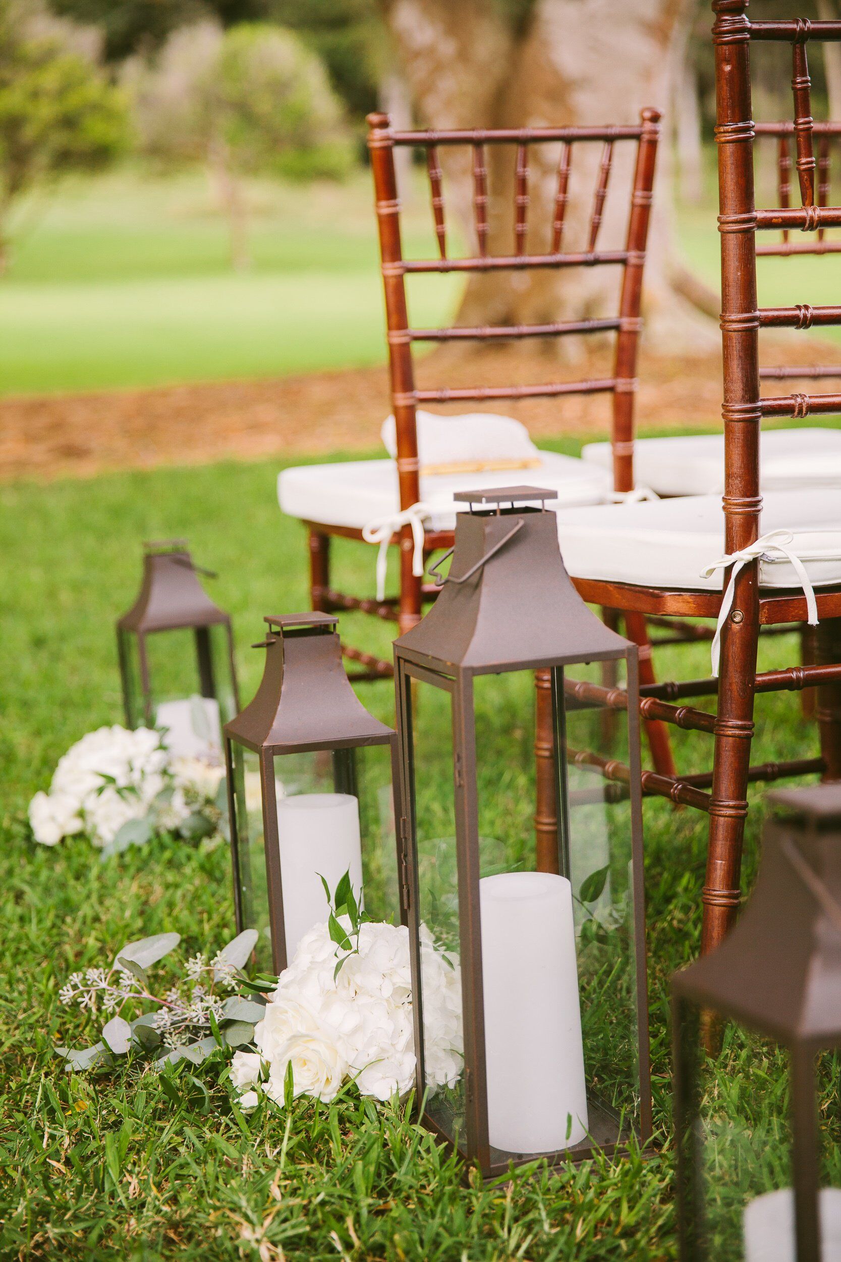 Rustic Lantern Aisle Decor