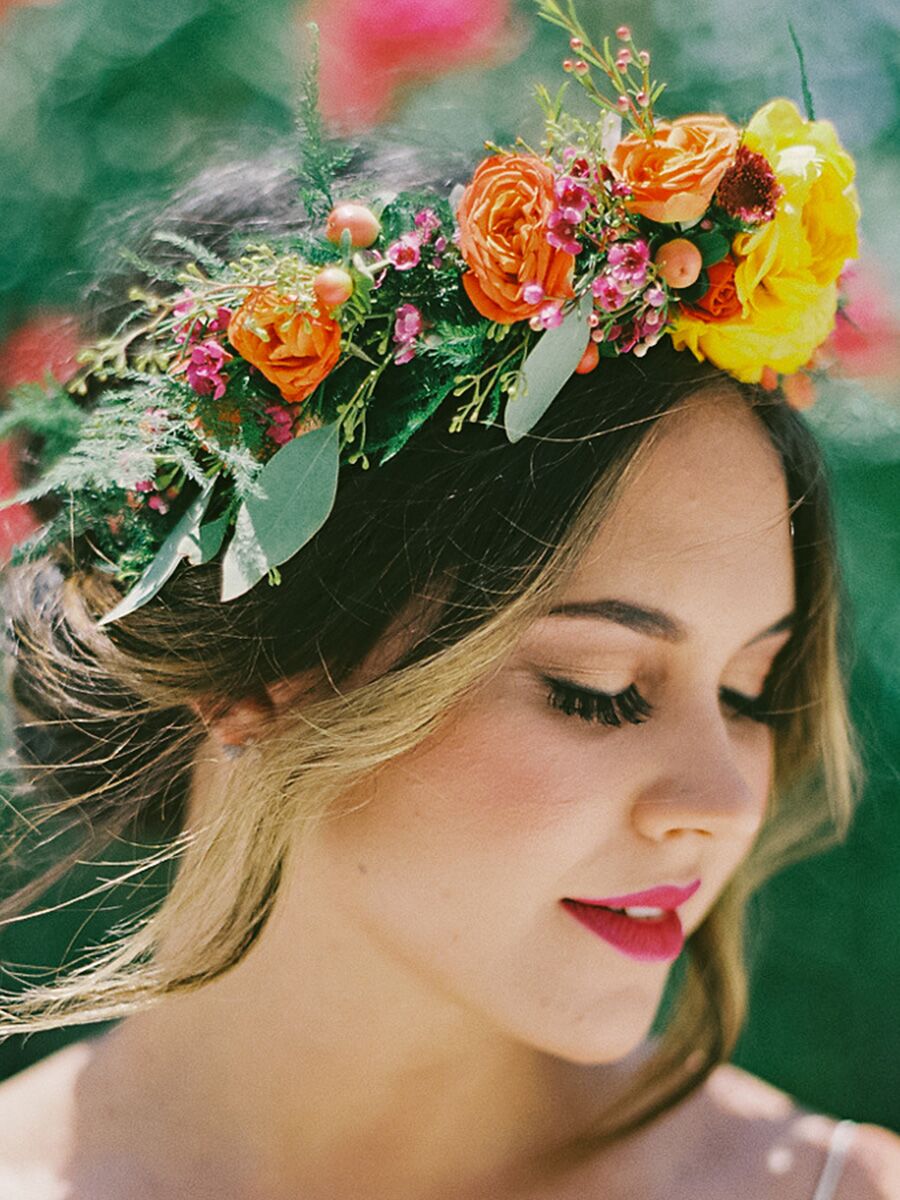 22 Bridal Flower Crowns Perfect For Your Wedding 3266