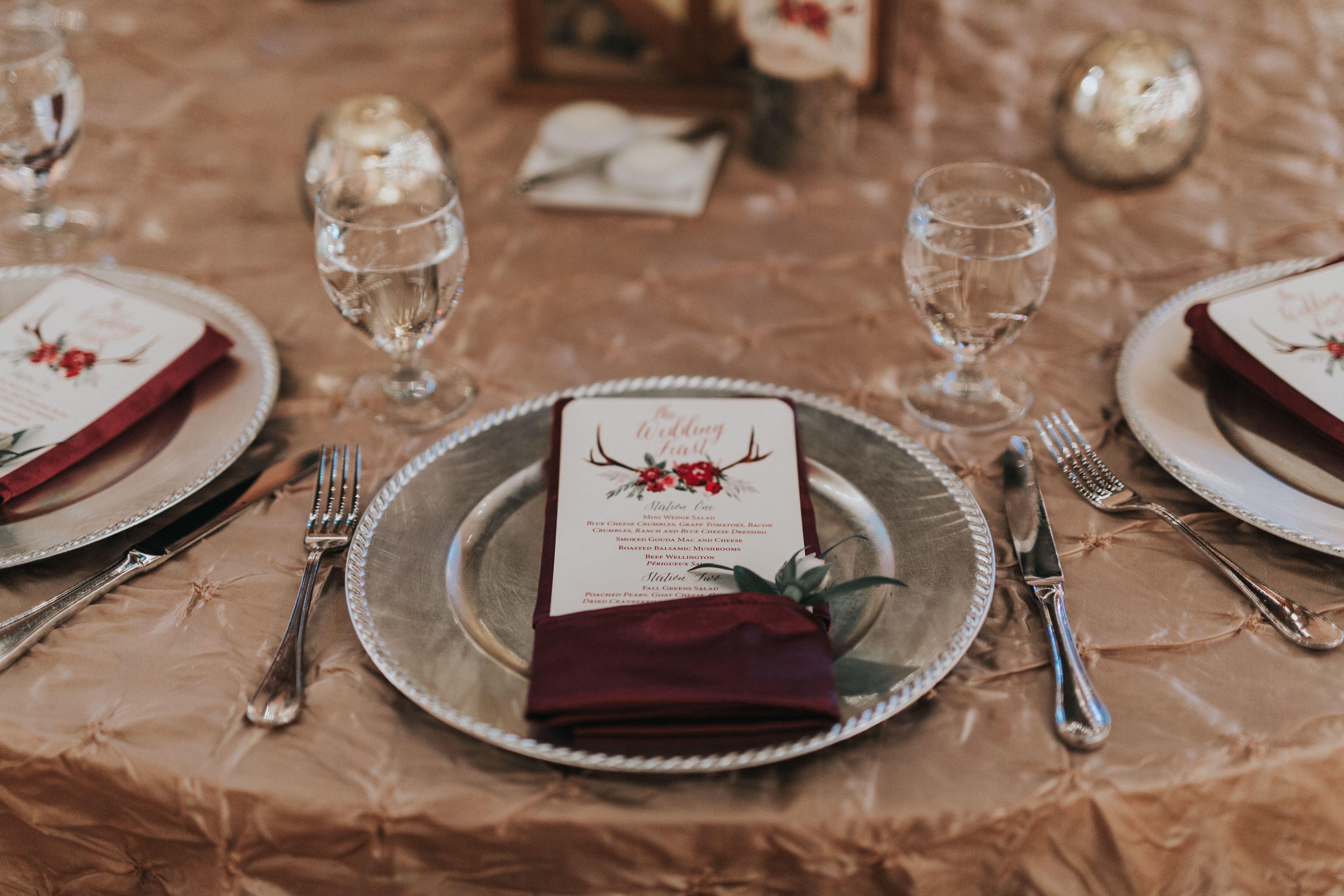 Romantic and Rustic Table Setting