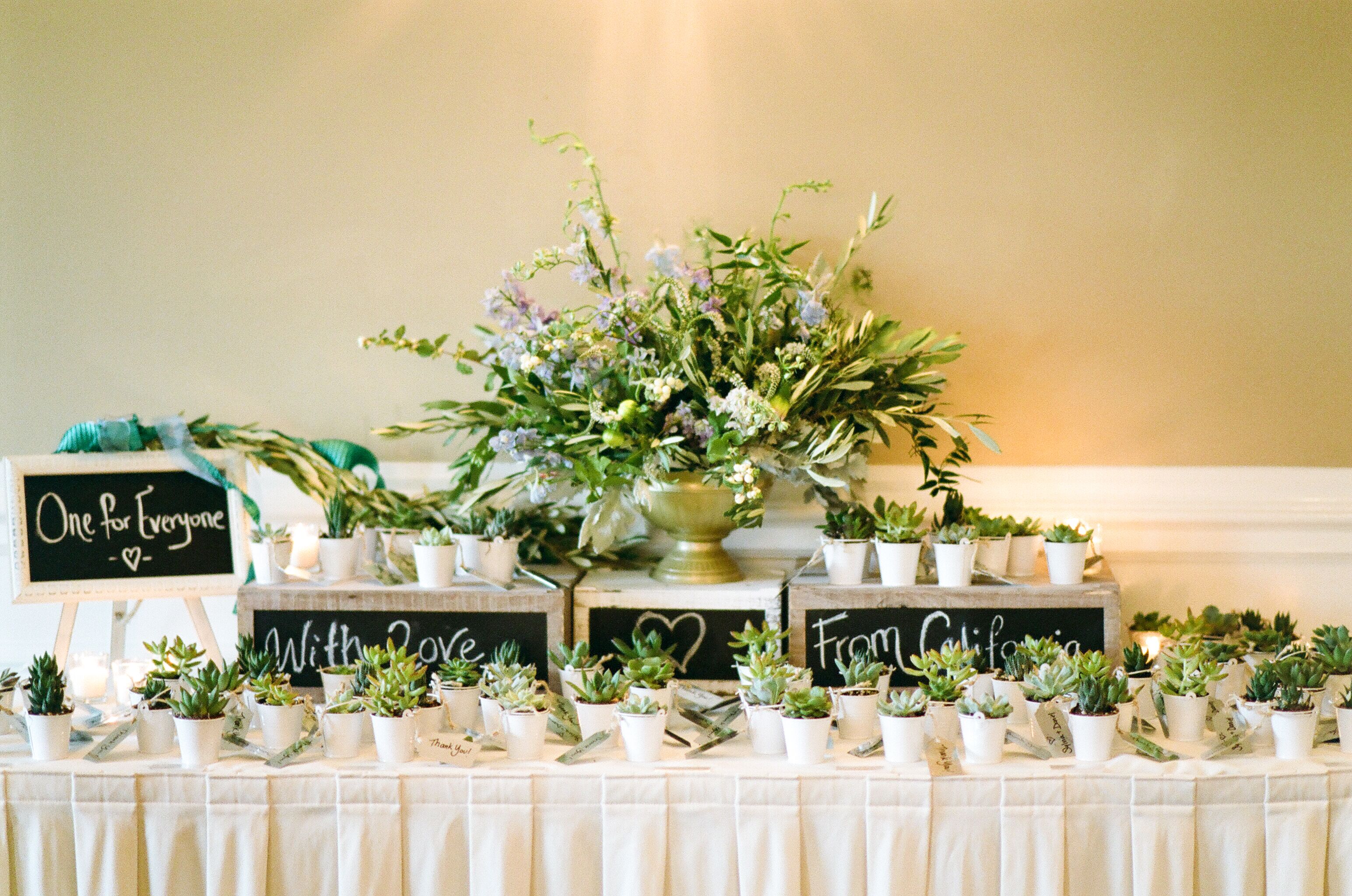 wedding display table