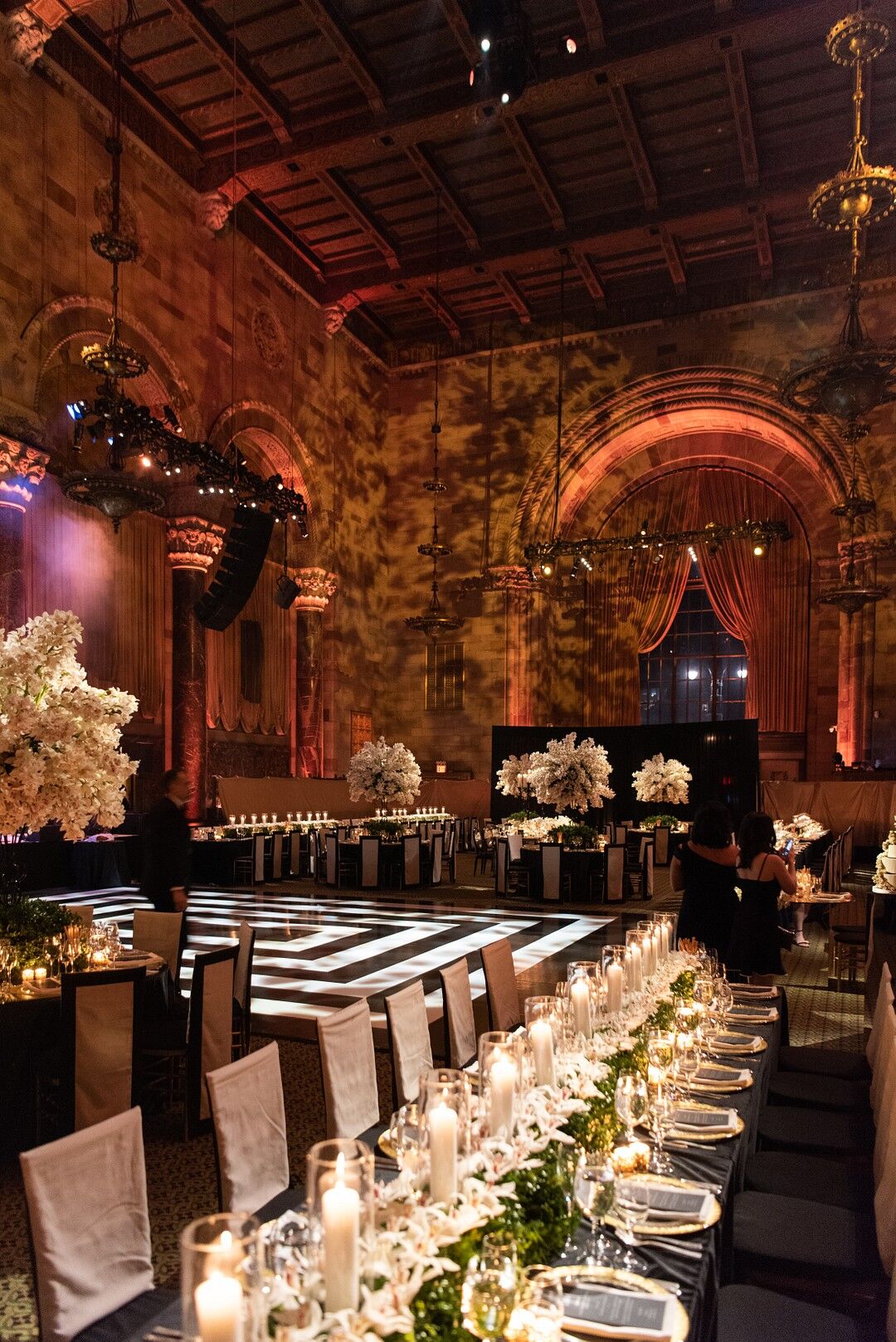Glamorous Art Deco Wedding Reception at Cipriani 42nd Street in New