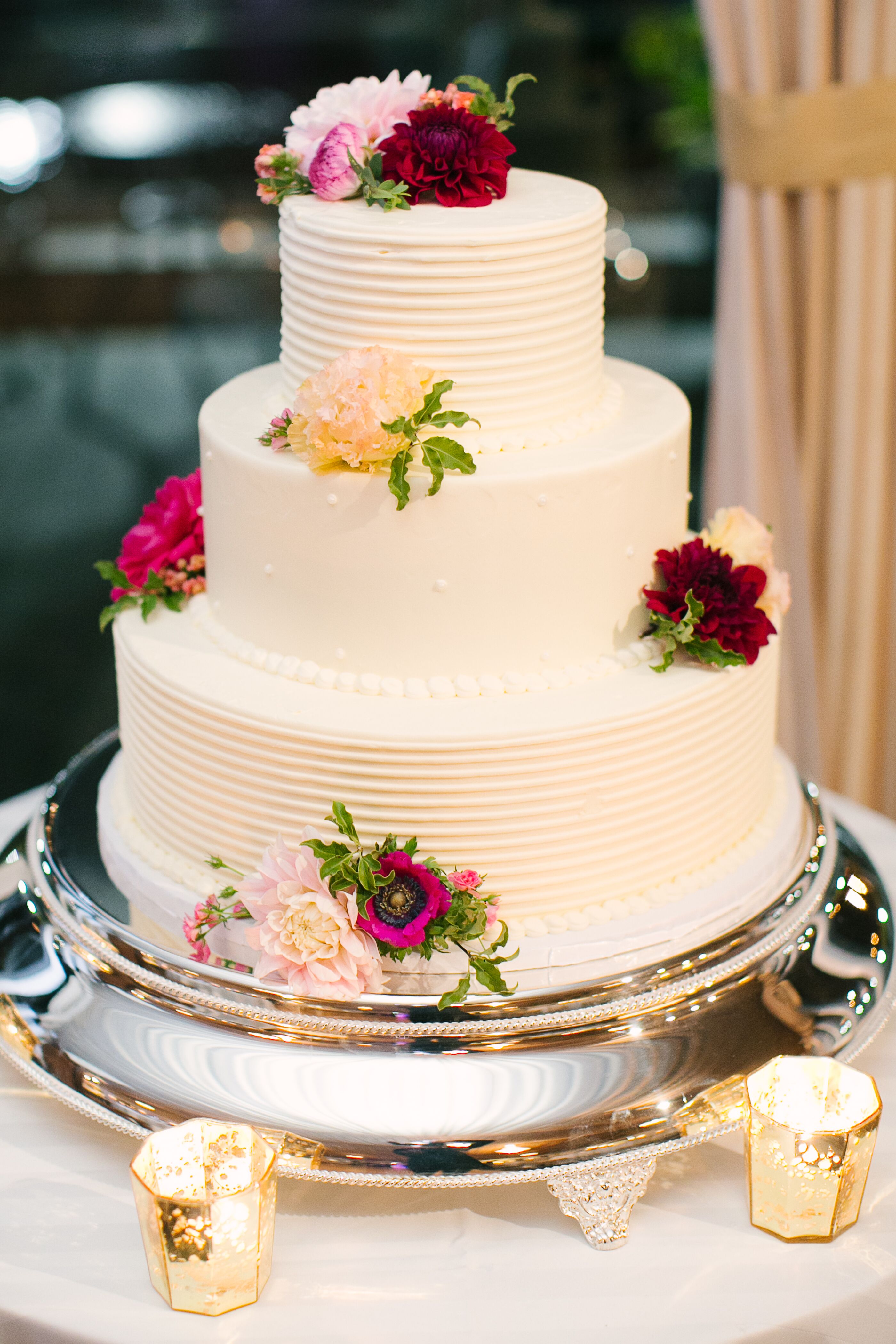 classic-ivory-buttercream-wedding-cake