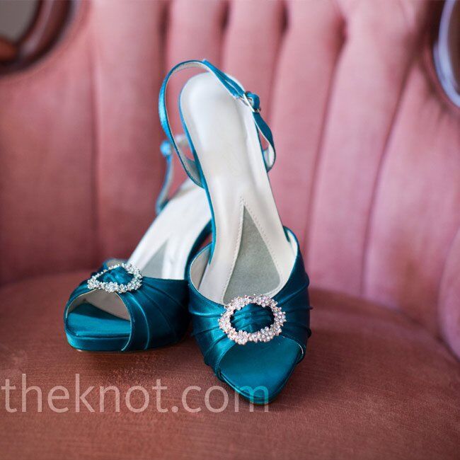 Teal wedding shoes store for the bride