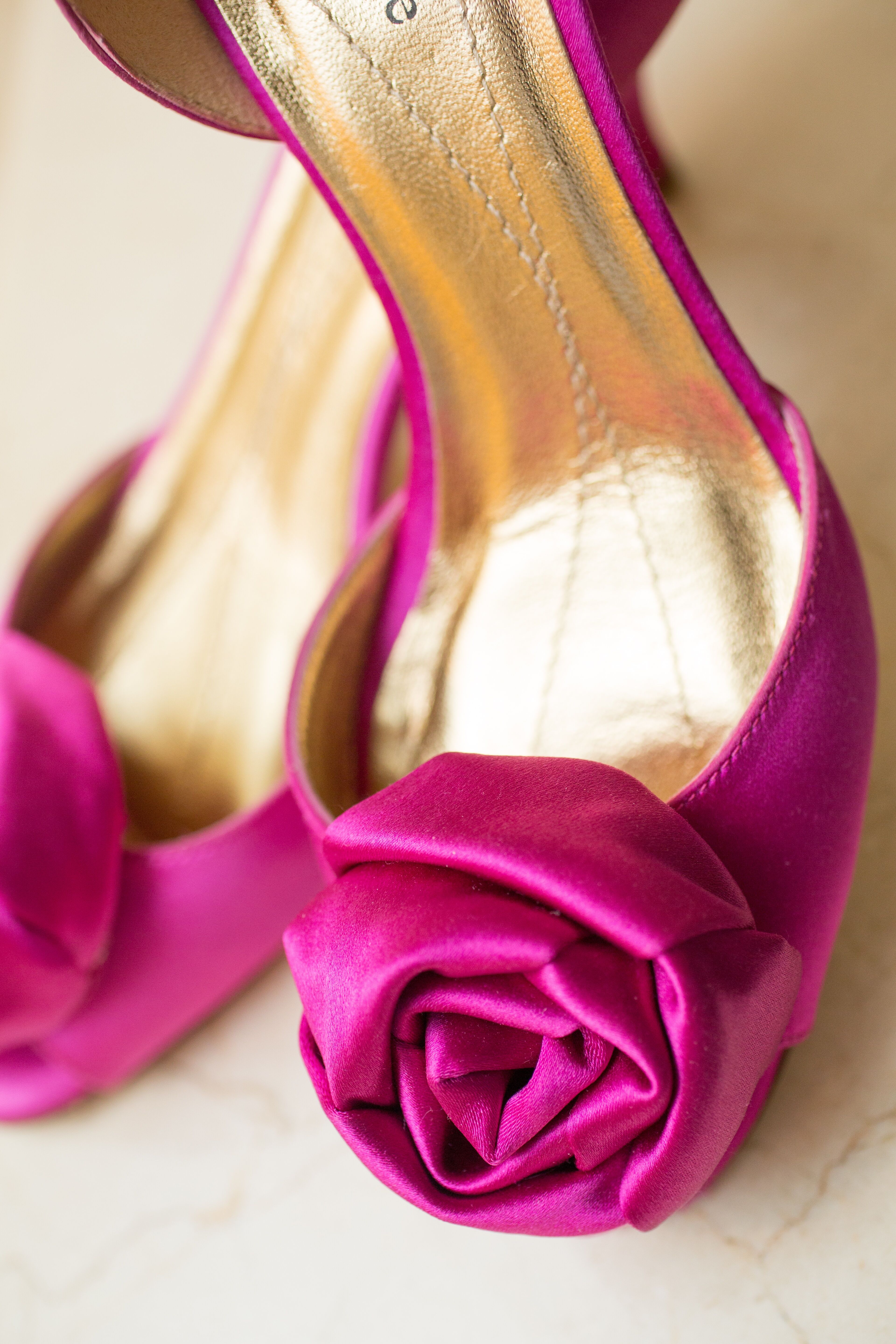 Fuchsia Pumps