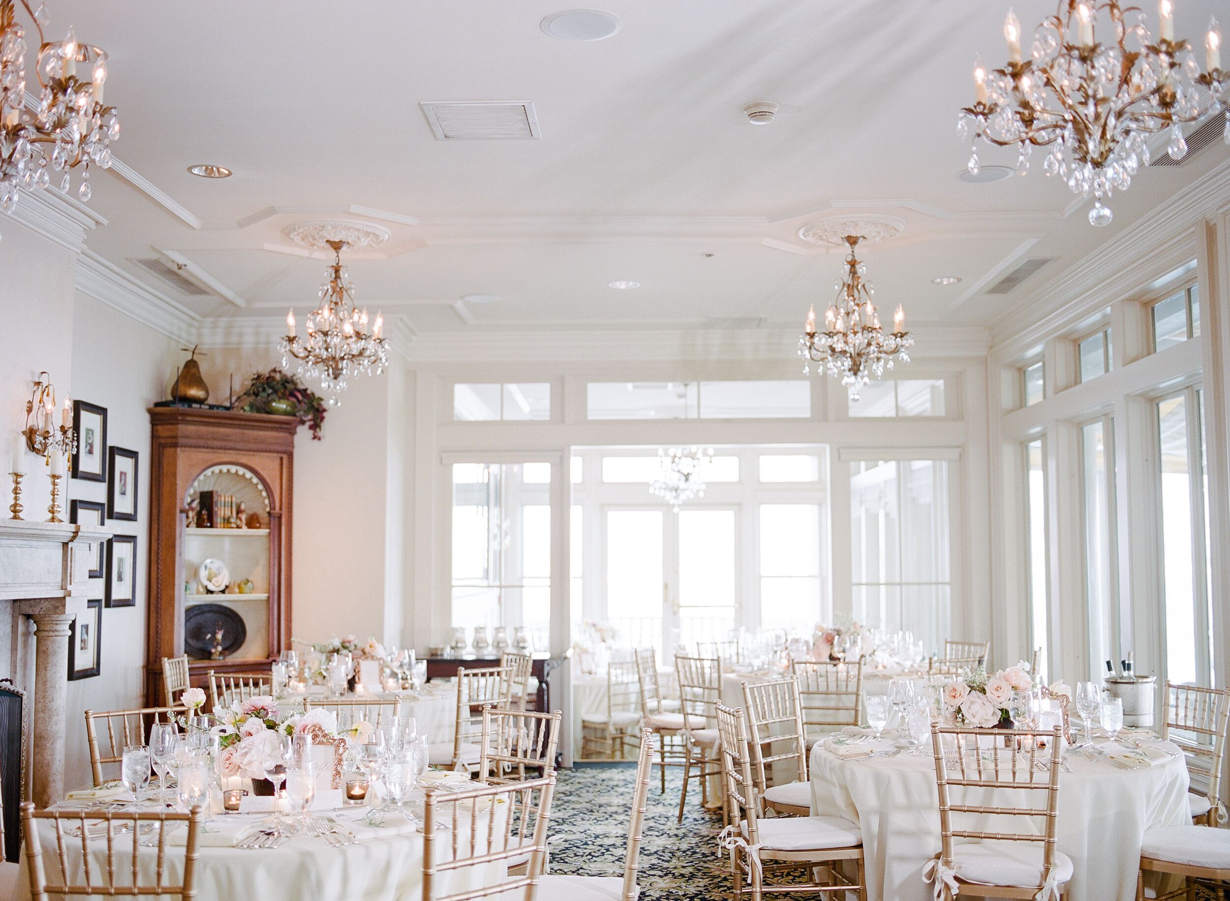 Formal Dining Room of The Spiced Pear restaurant in Newport, Rhode Island