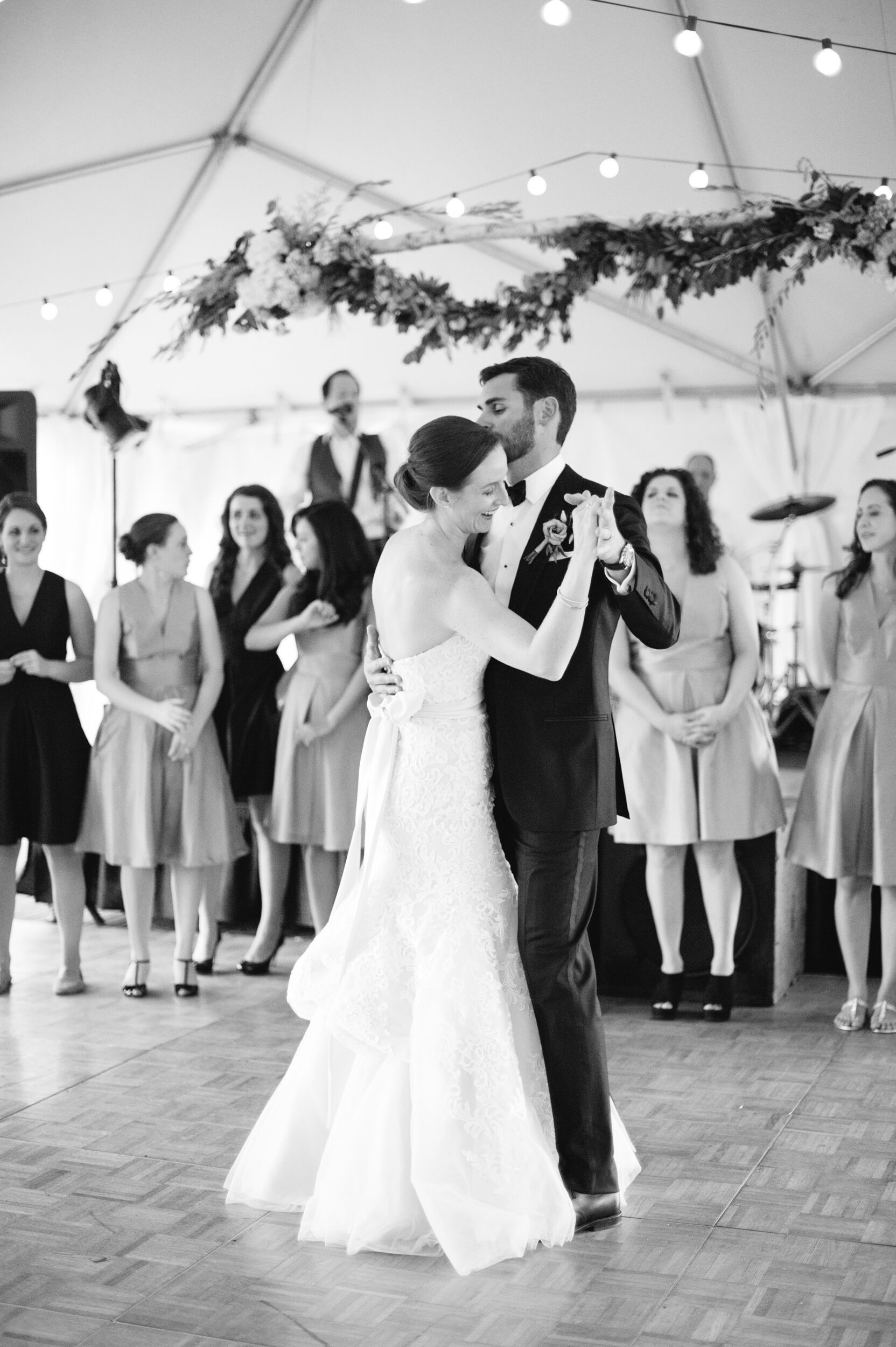 Caitlin and Kyle's George Strait First Dance