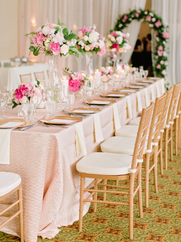 Textured Blush Linen Head Table With Gold Chiavari Chairs