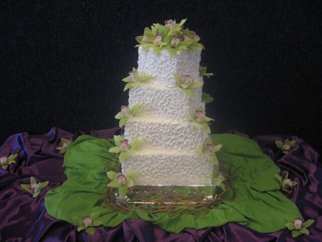 Wedding cakes in kenosha wi