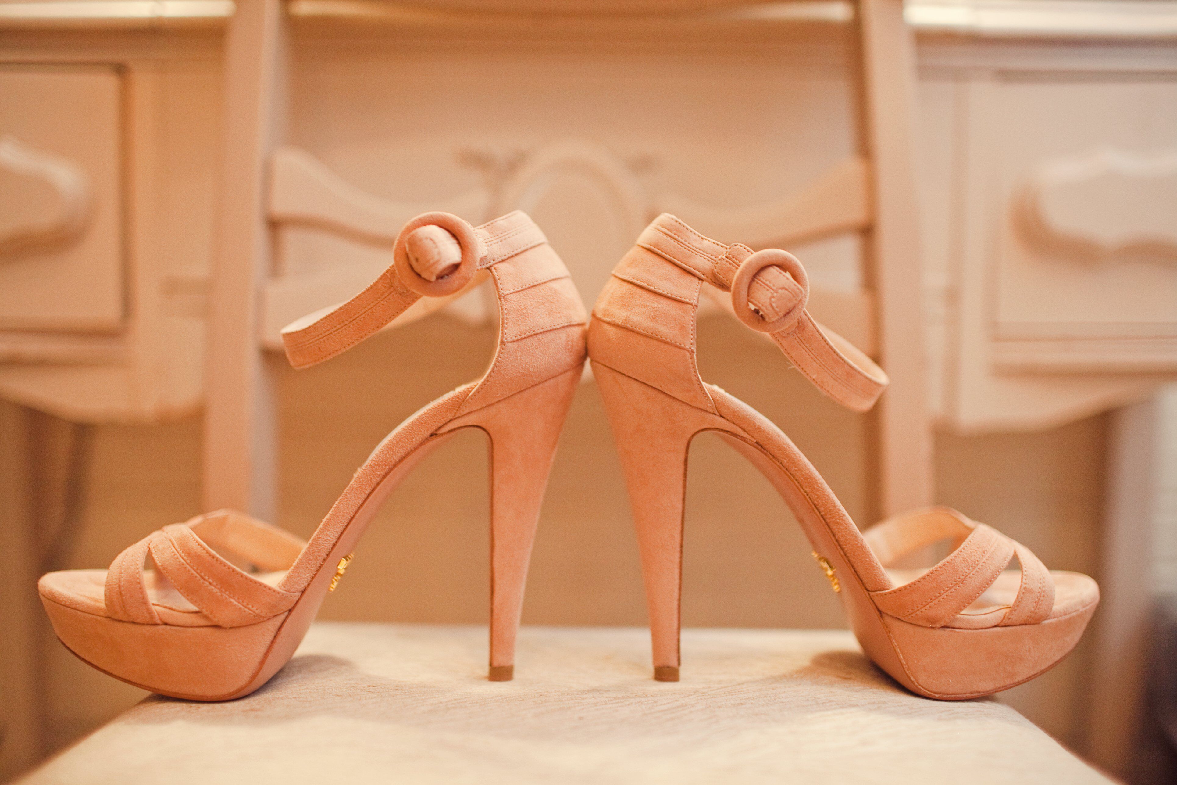 High heels peach on sale color