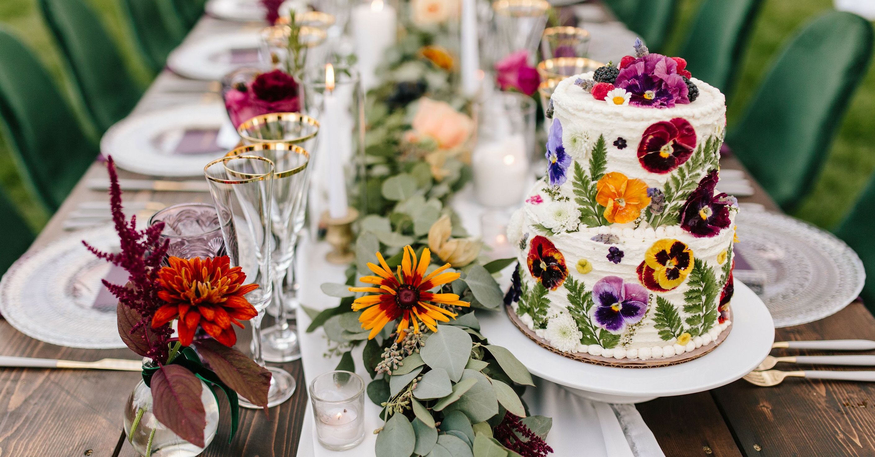 47 Flower Wedding Cakes for Any Style & Season