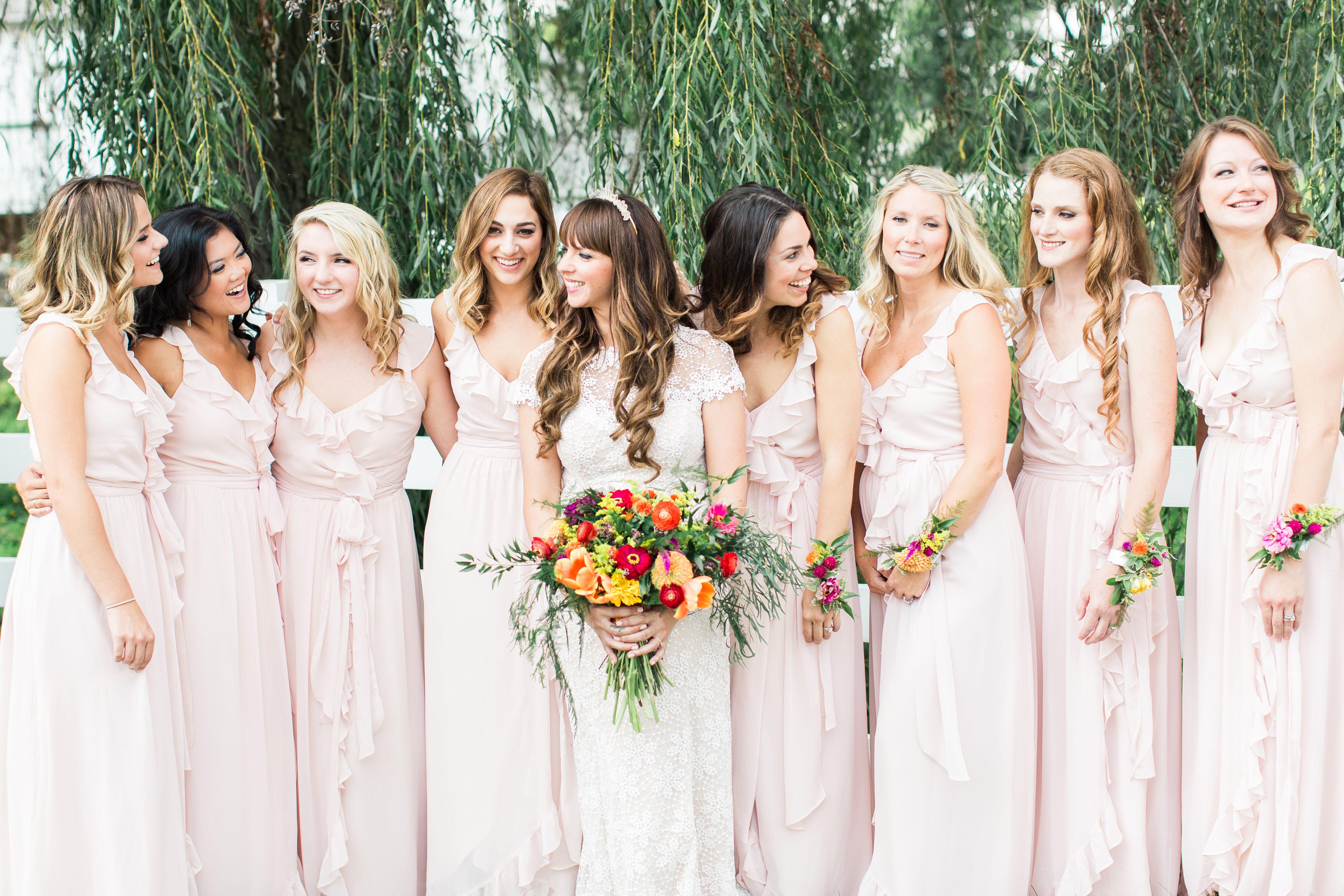 Платье цвета кожи. Bride and Bridesmaids. Young Bridesmaid. Wedding Dress friend Bridesmaid.