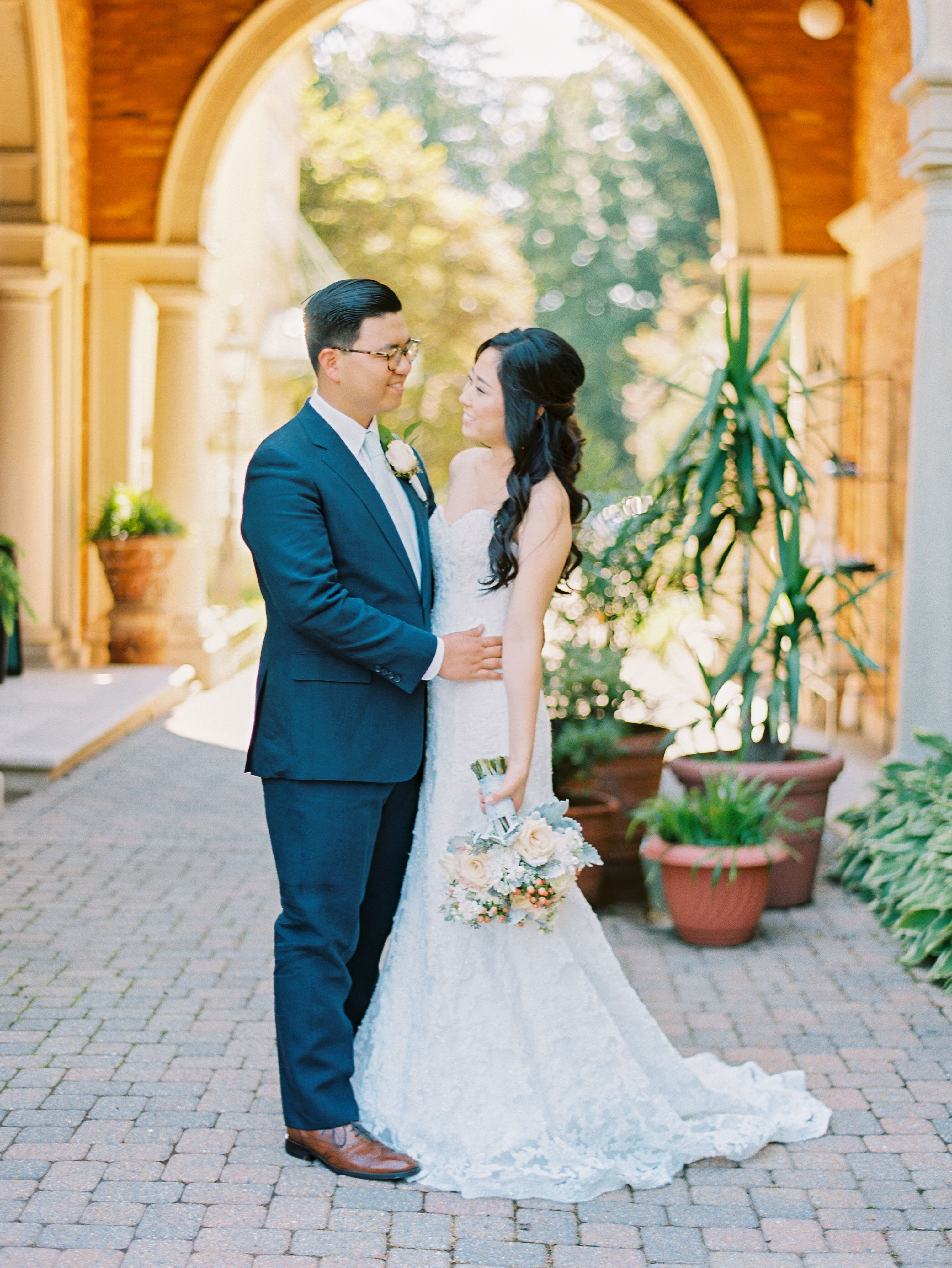 A Sophisticated Summer Wedding at Evergreen Museum & Library in ...