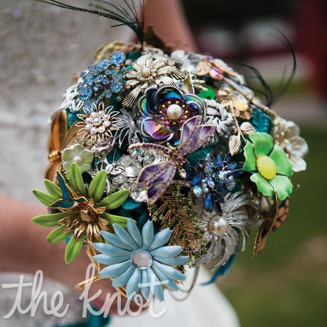 Brooch Bouquet, Bridal Bouquet, Vintage Bouquet, Satin Flowers Bouquet 