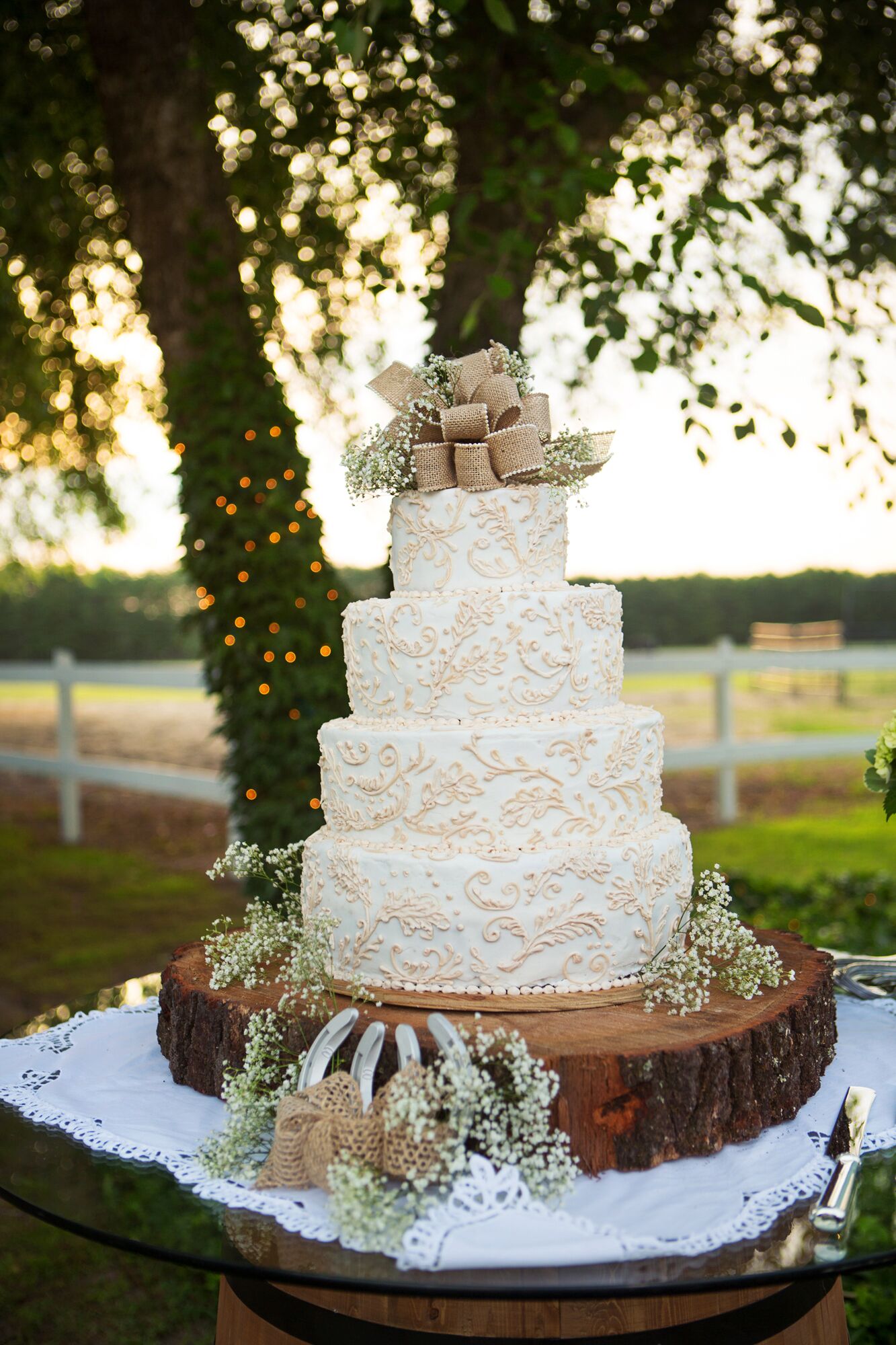 Rustic Burlap and Lace Wedding Cake