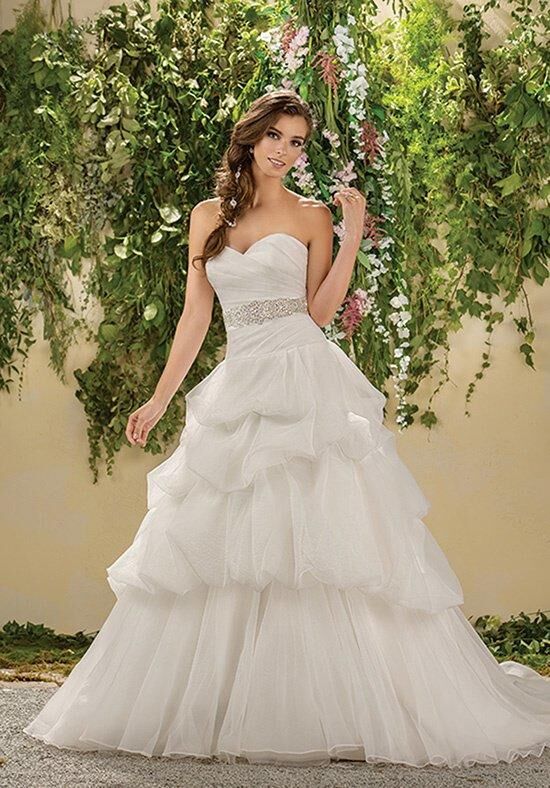 Punyakaes: Wedding Dresses Under $1000