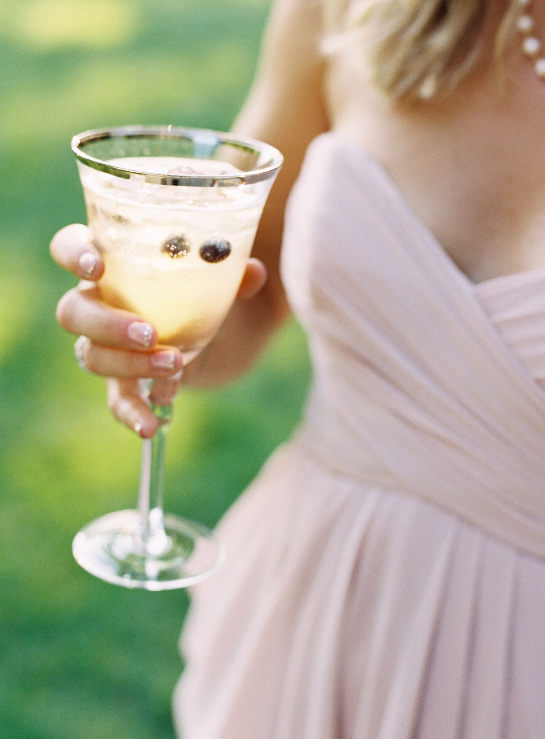 Wedding Cocktails Your Guests Will Go Crazy For