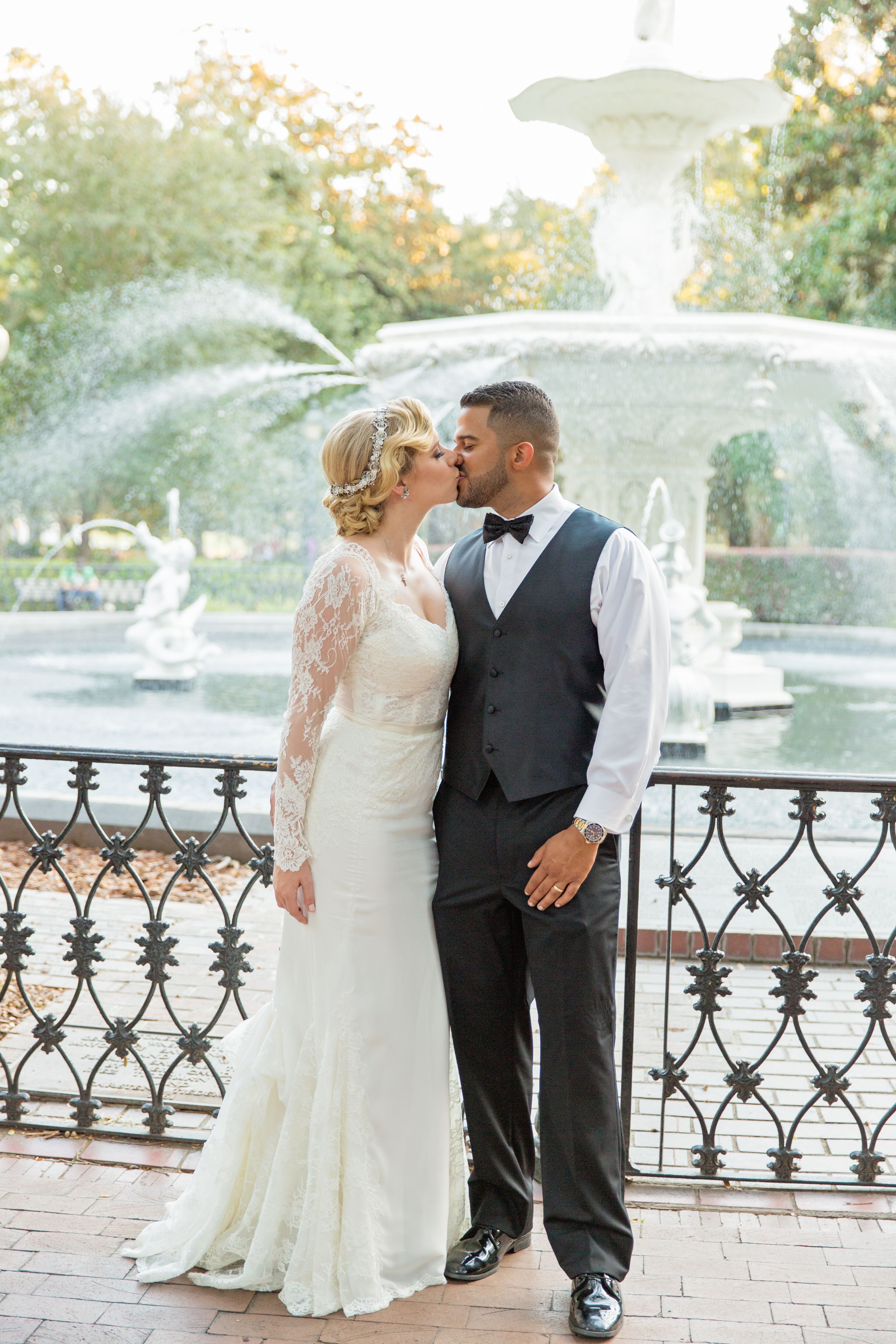 Amanda And Enmanuel S Savannah Destination Wedding