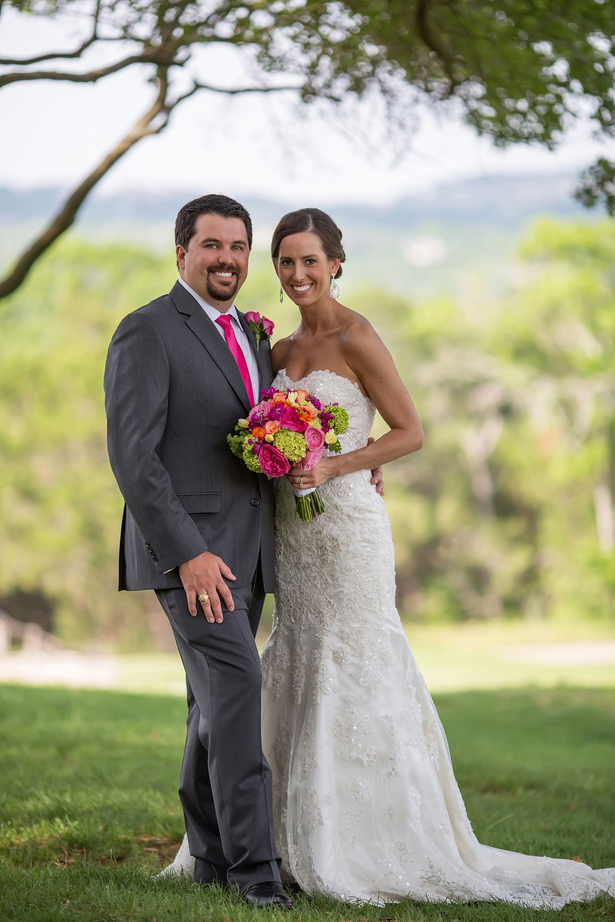 An Elegant Spring Wedding at Omni Barton Creek Resort & Spa in Austin, Texas