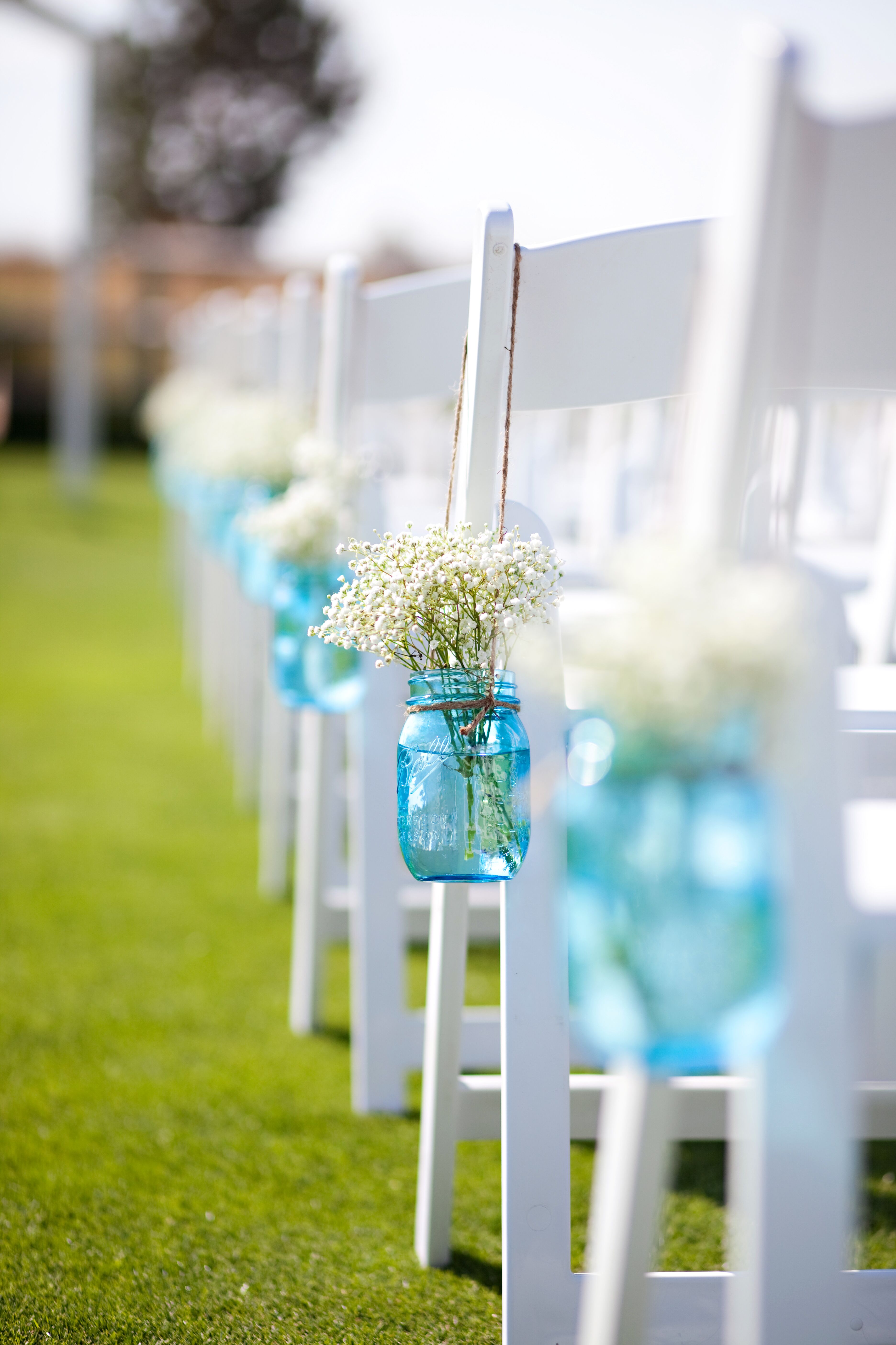 Baby's Breath Mason Jar Aisle Decorations