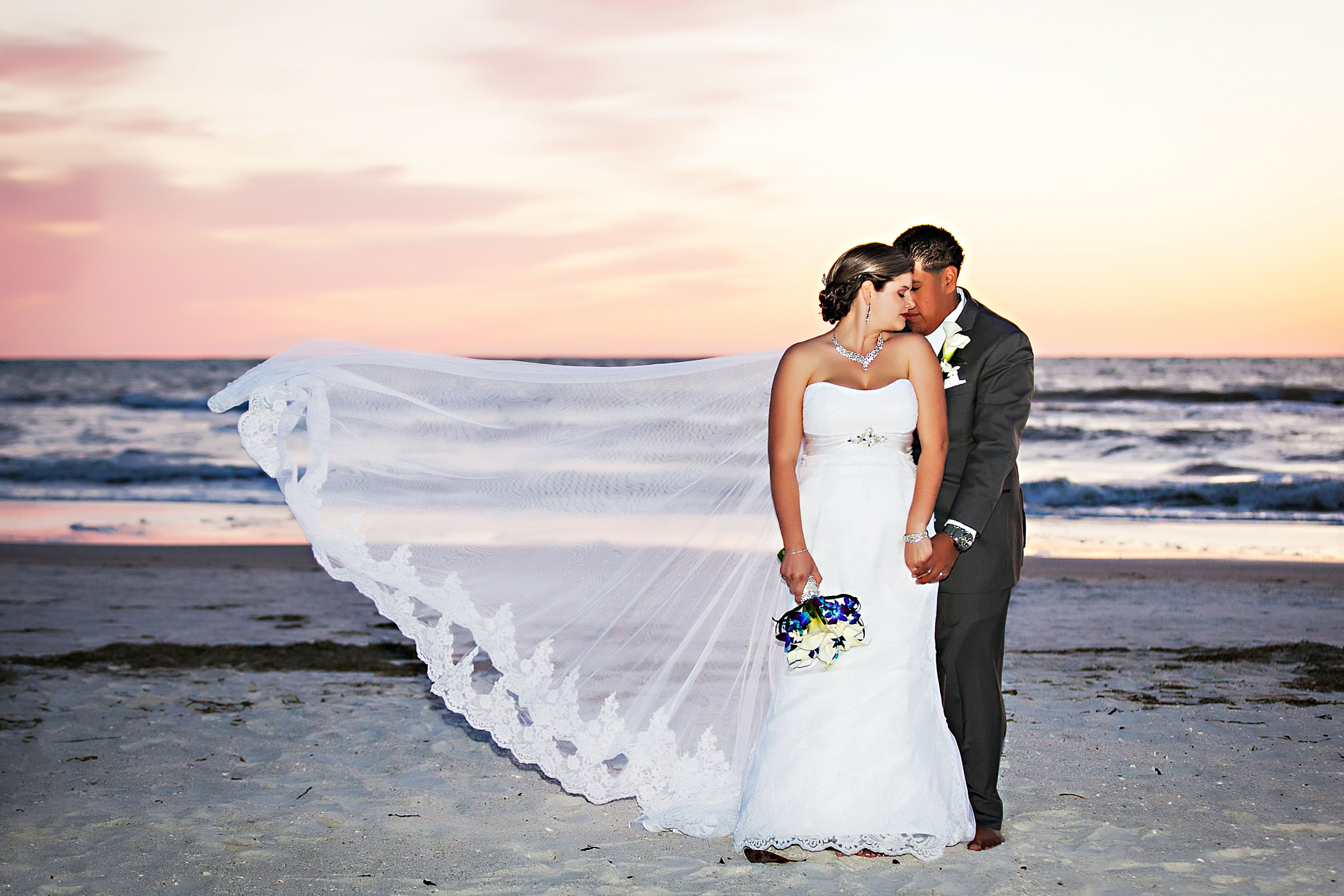 A Glam Beach Wedding At Loews Don Cesar Hotel In St Pete Beach Florida