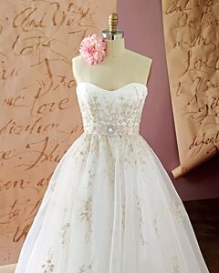 Best Wedding  Dresses  Under  2 000  Bridal  Fashion 