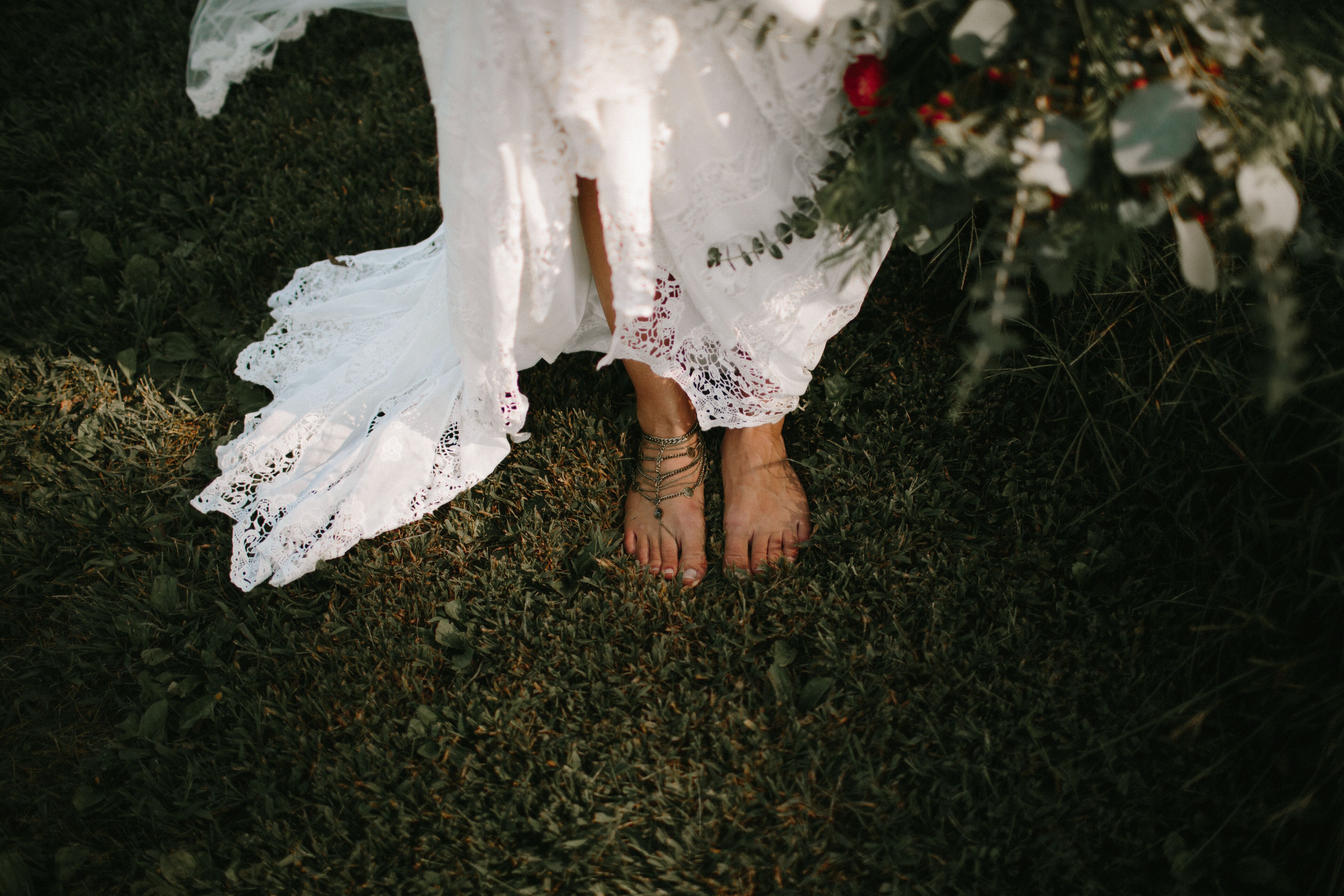 barefoot bride