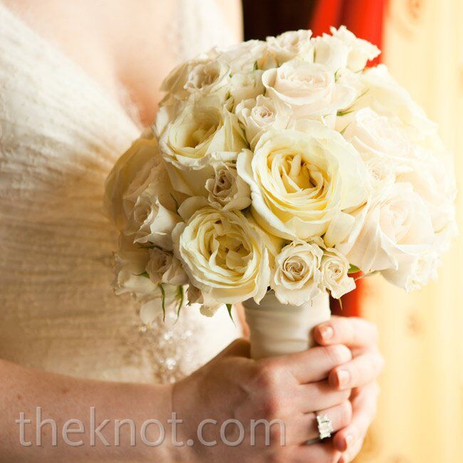 Ivory Rose Bouquet 