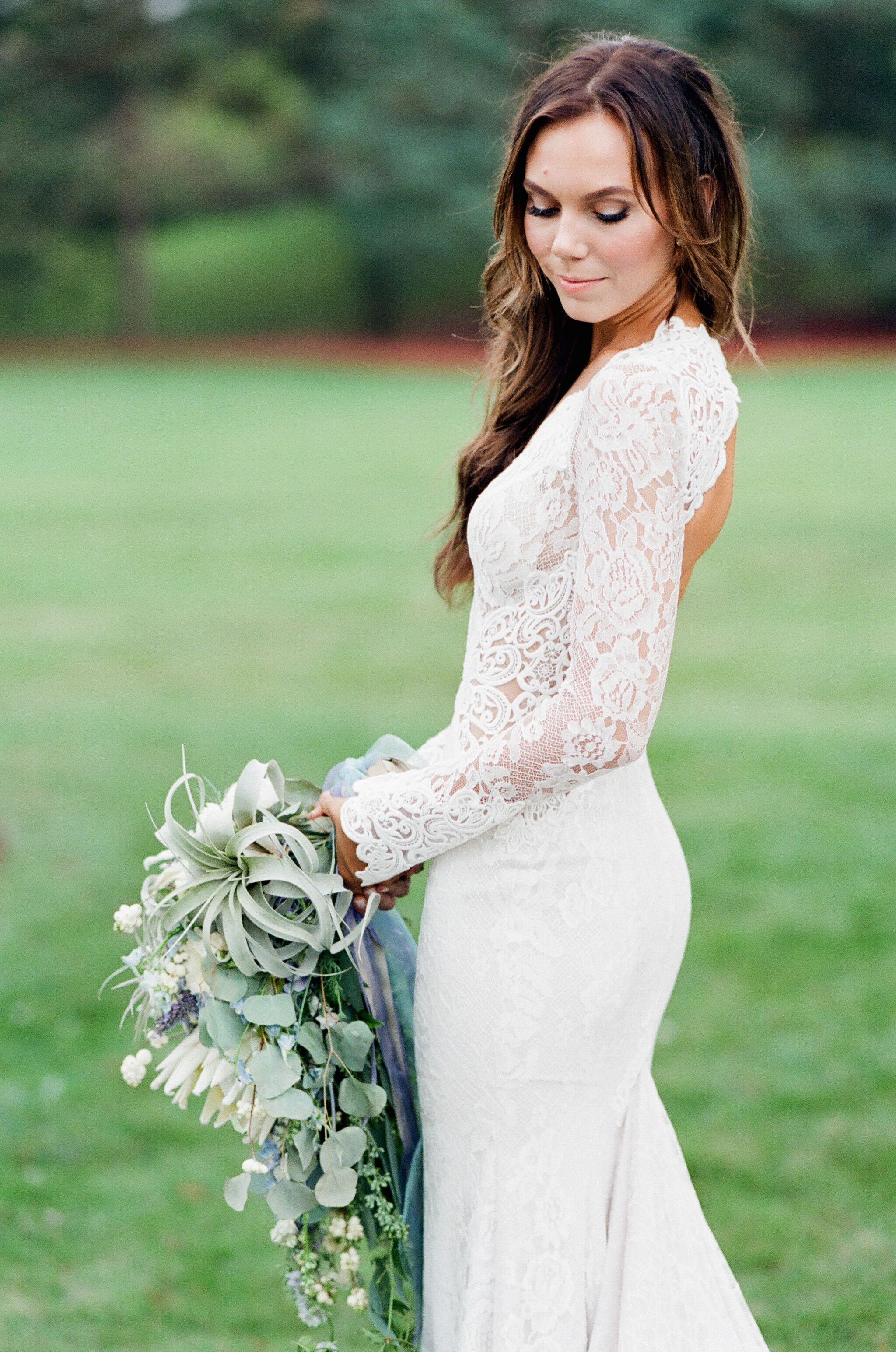 White Lace Long Sleeve Wedding Dress